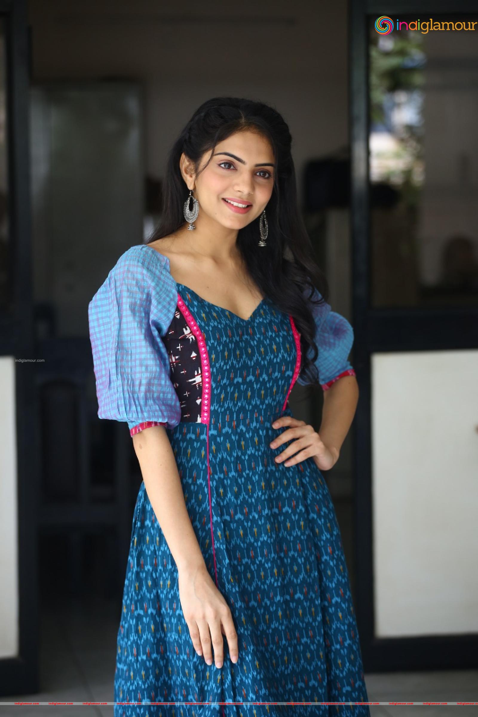 Misha Narang Actress hd photo