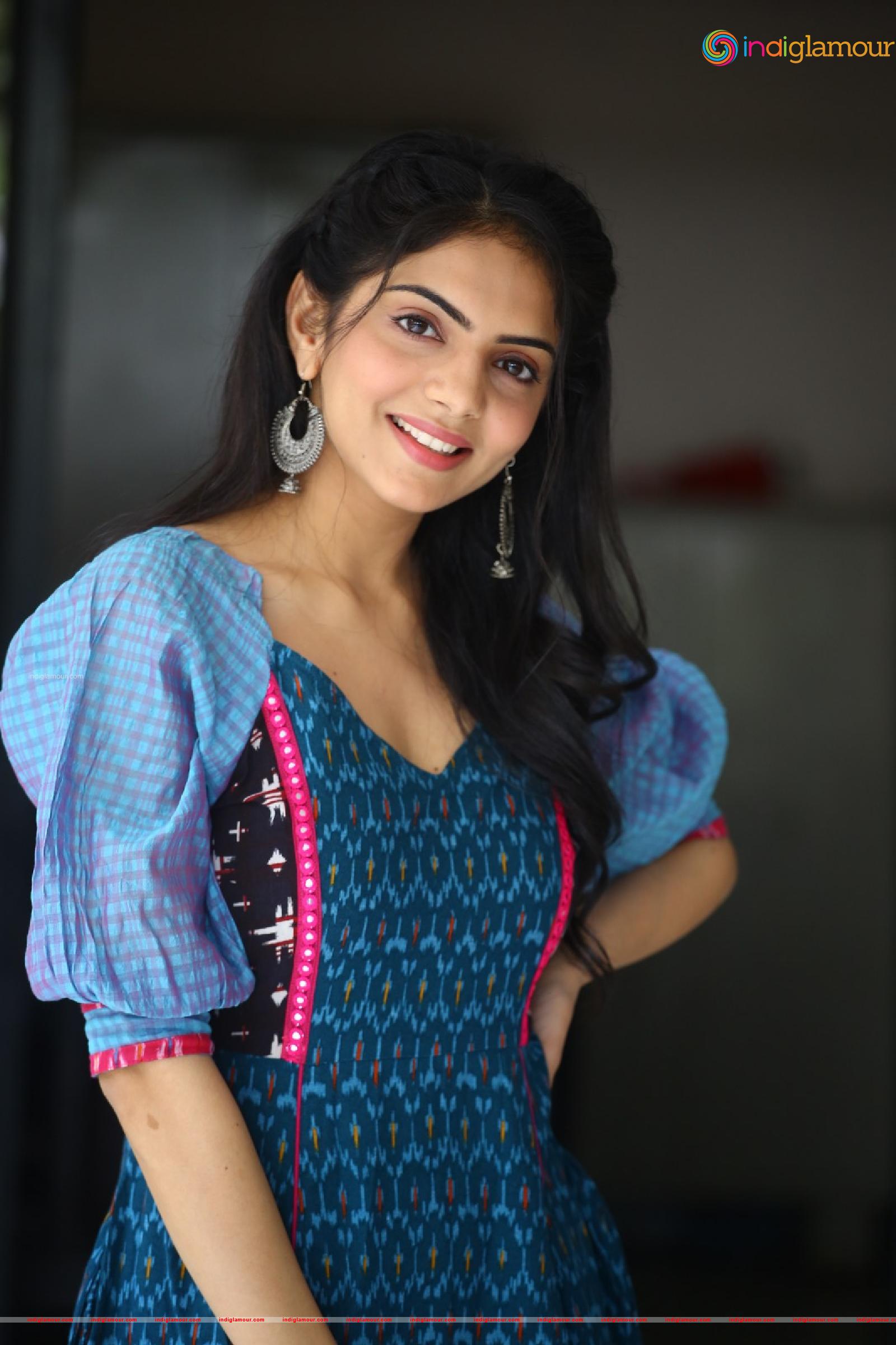 Misha Narang Actress hd photo