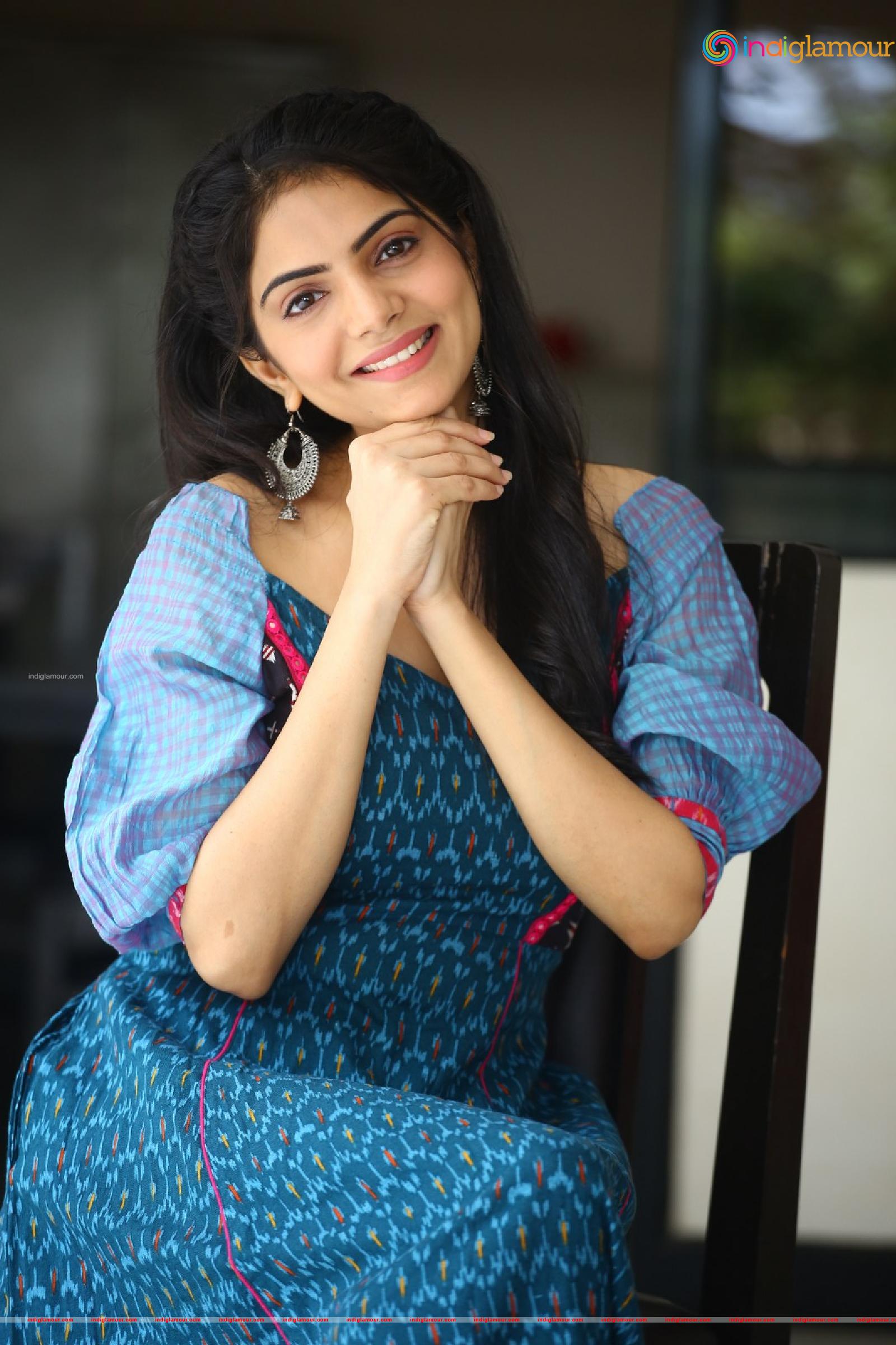 Misha Narang Actress hd photo
