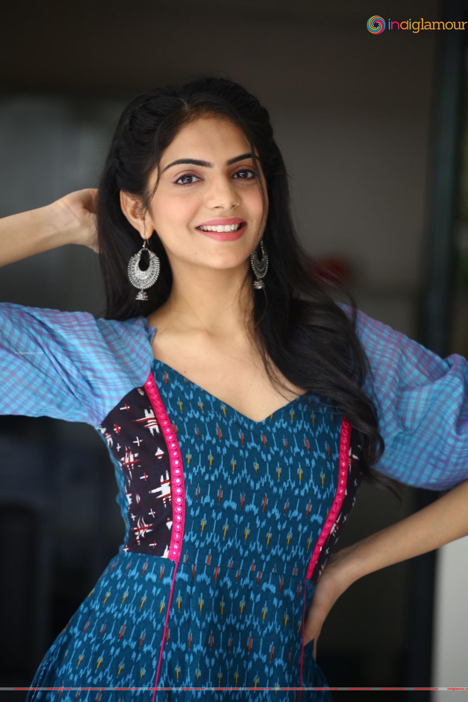 Misha Narang Actress hd photo