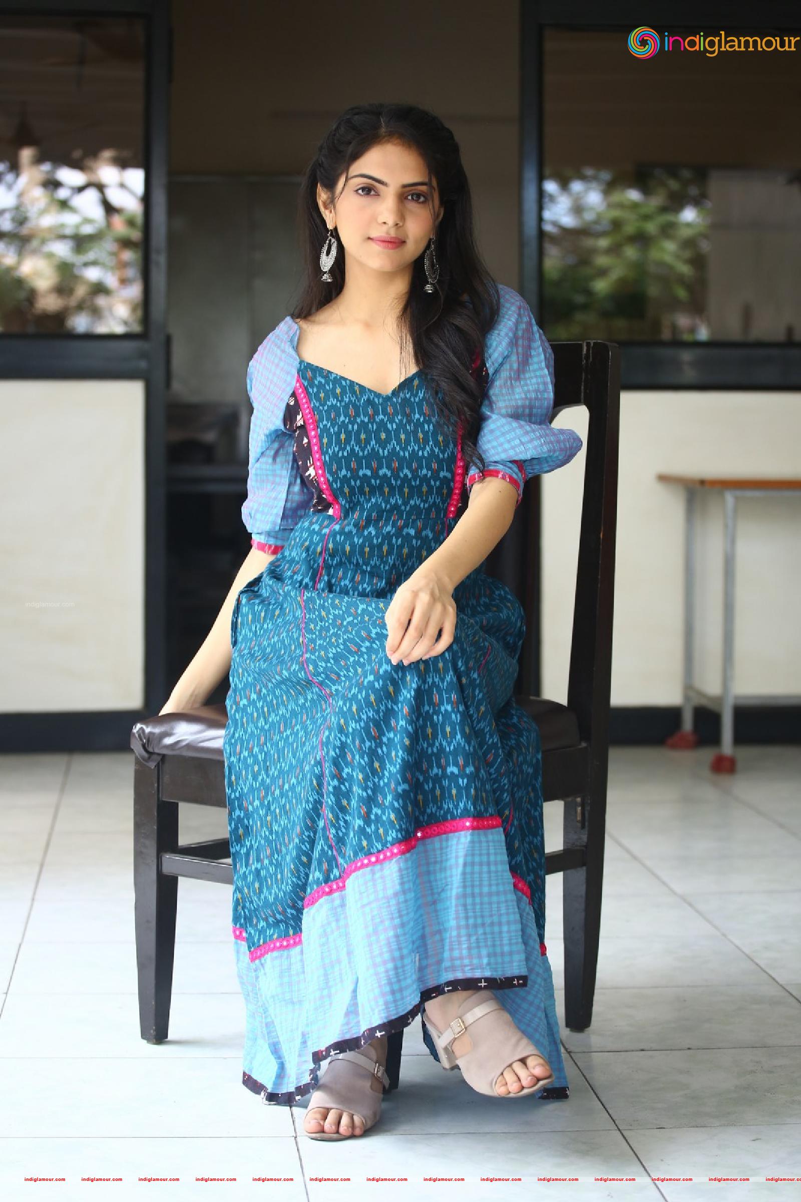 Misha Narang Actress hd photo