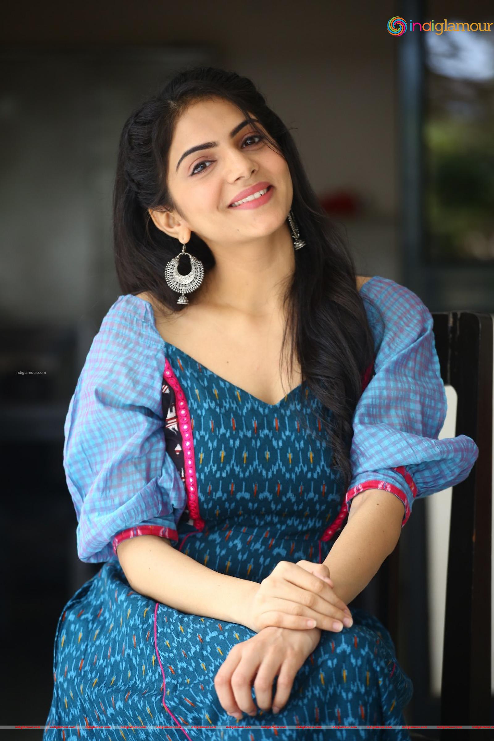 Misha Narang Actress hd photo