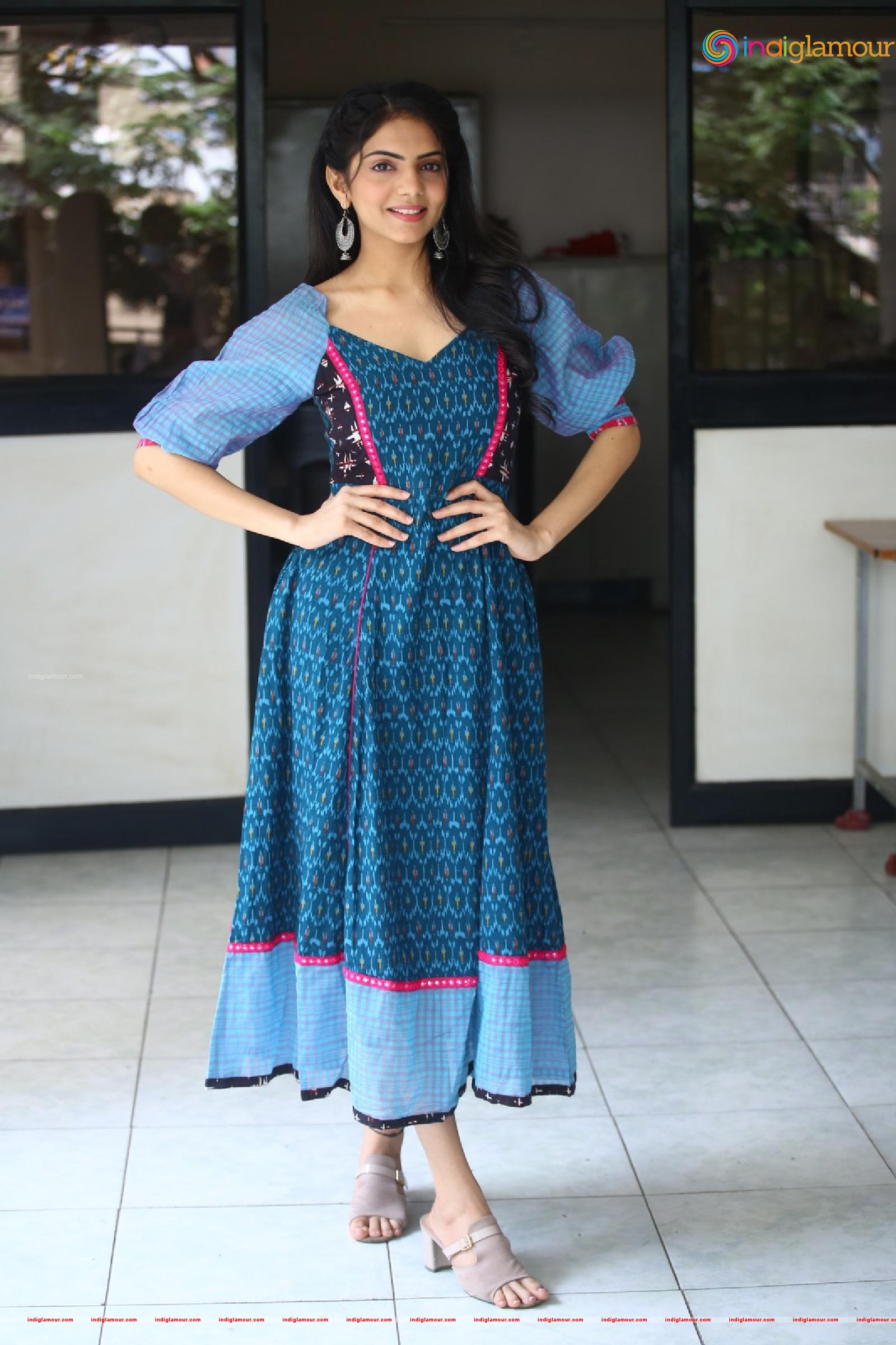 Misha Narang Actress hd photo
