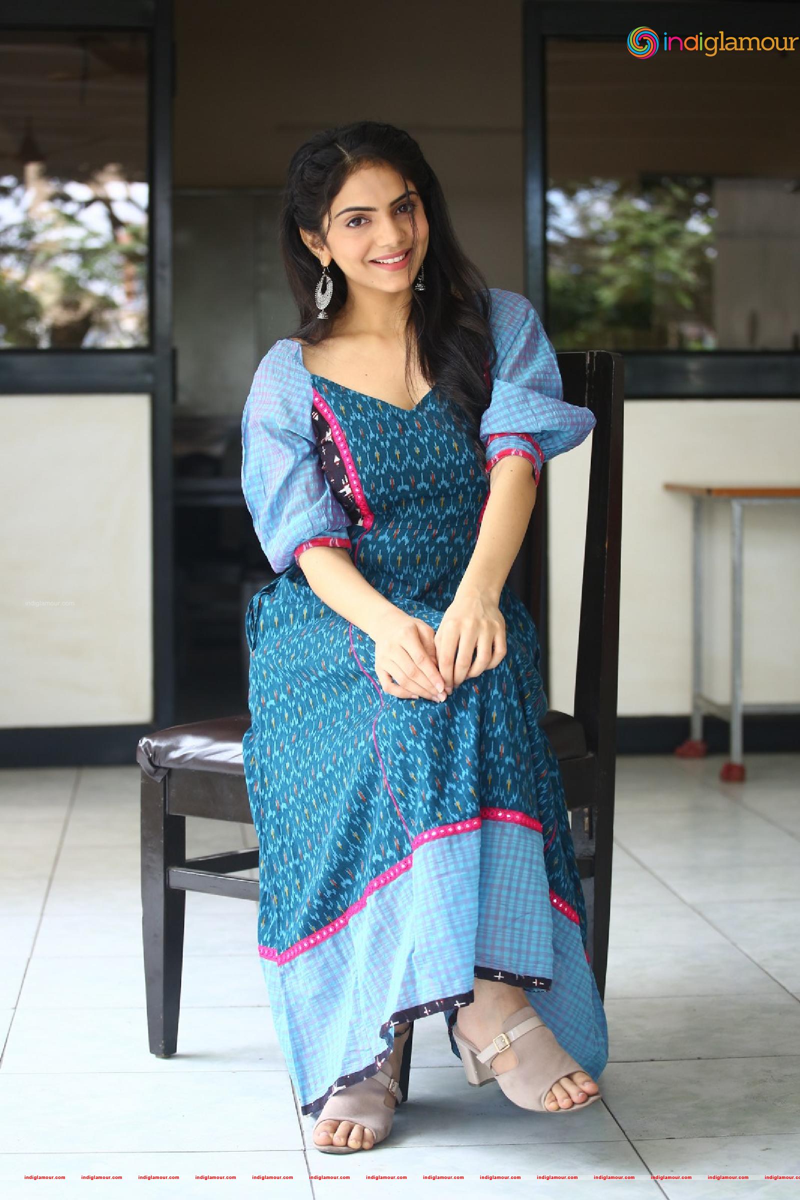 Misha Narang Actress hd photo