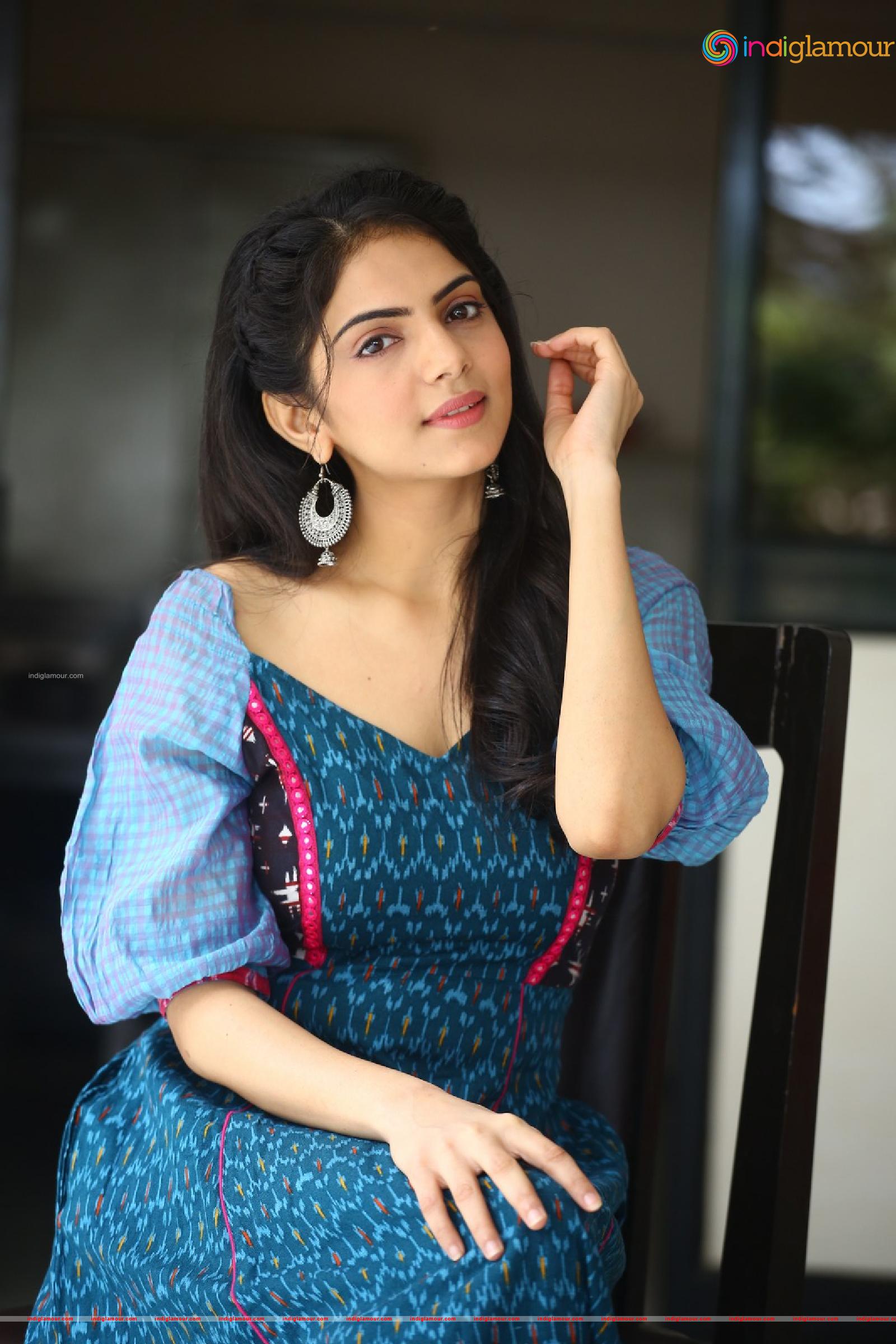 Misha Narang Actress hd photo