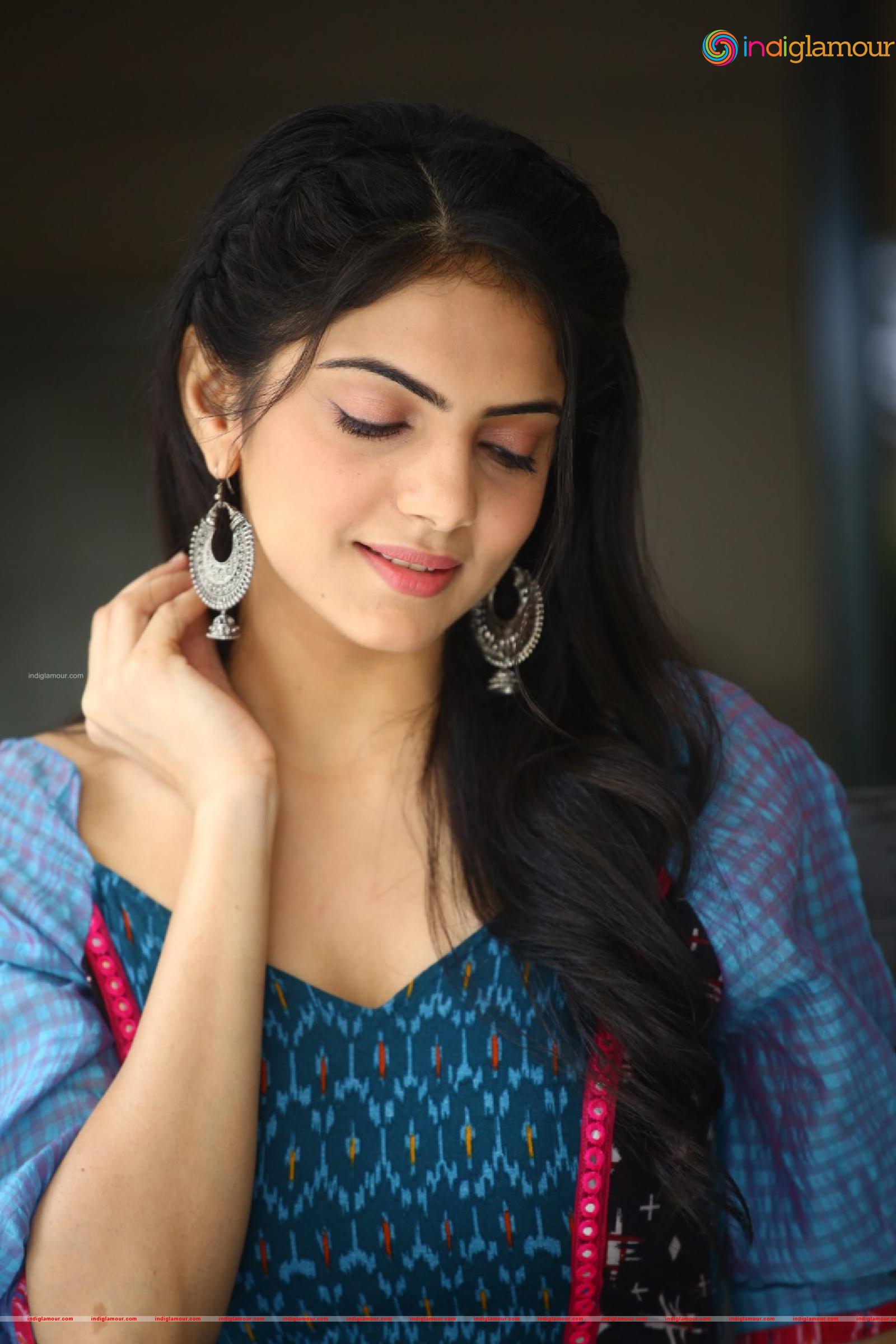 Misha Narang Actress hd photo