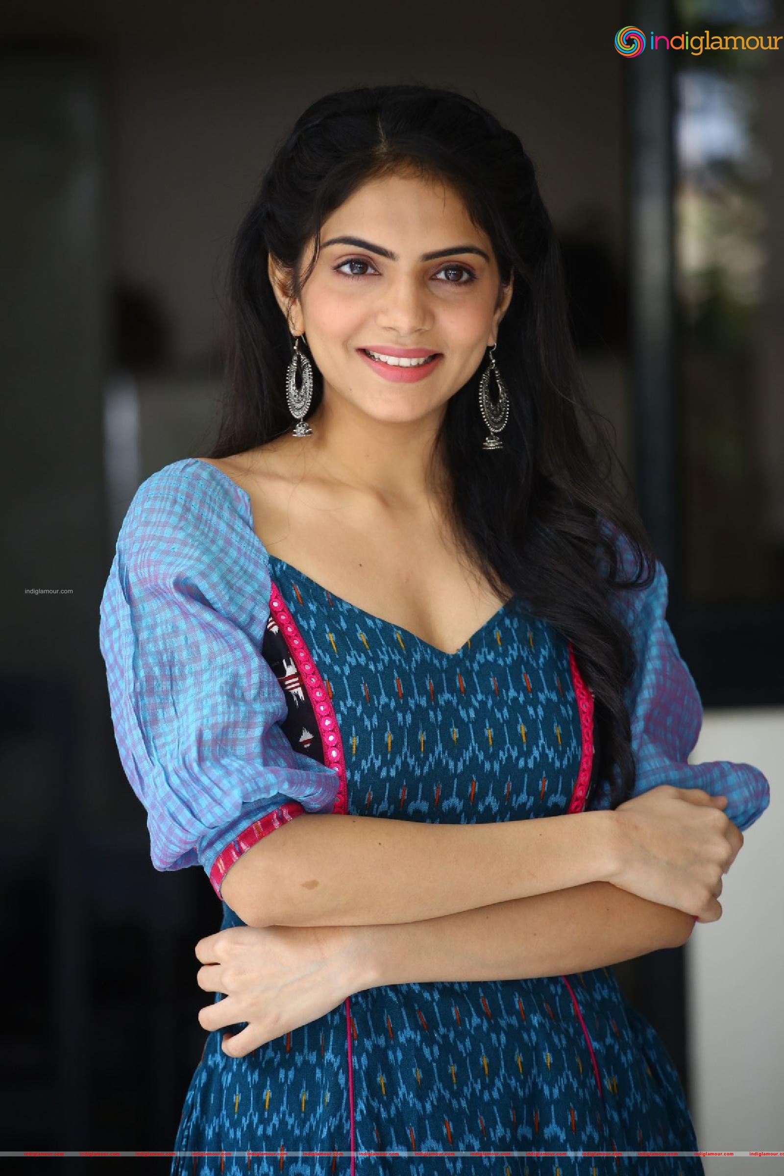 Misha Narang Actress hd photo