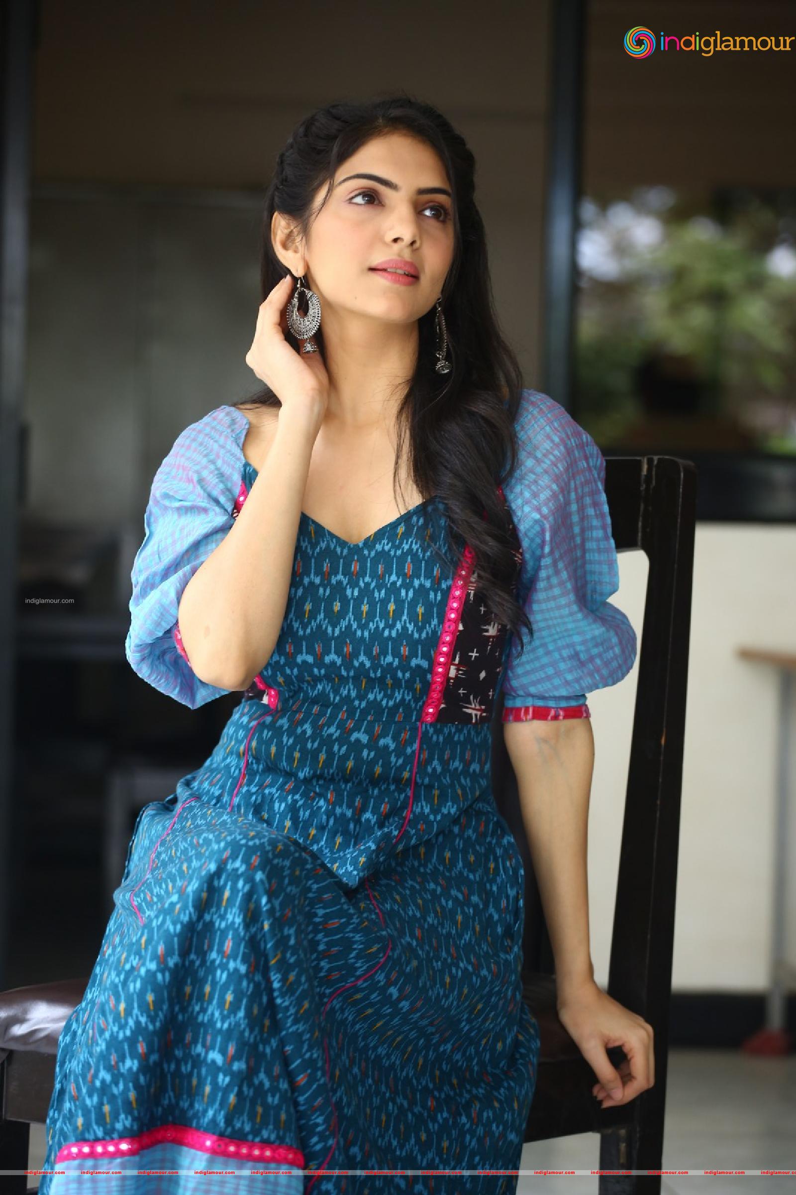 Misha Narang Actress hd photo