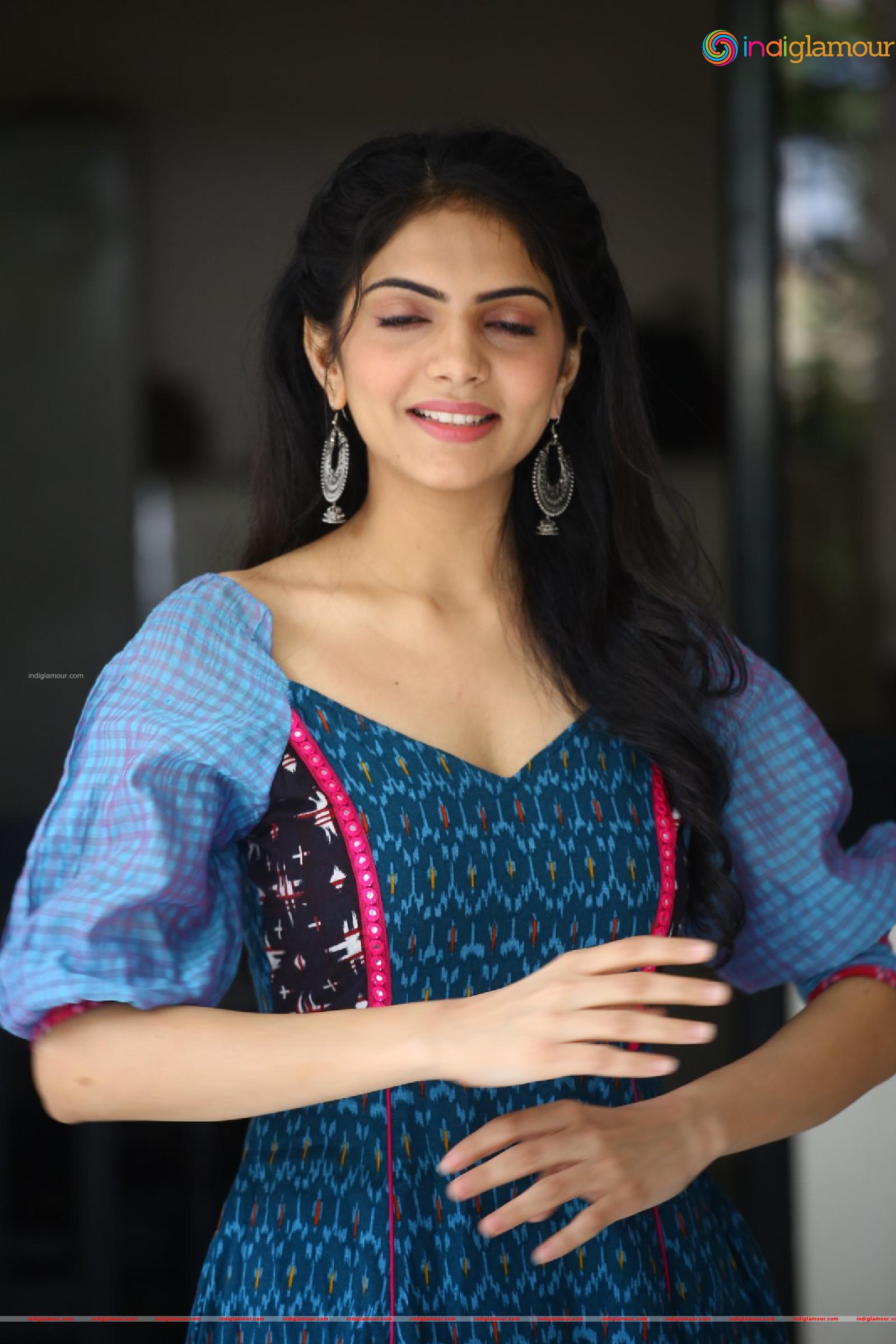 Misha Narang Actress hd photo