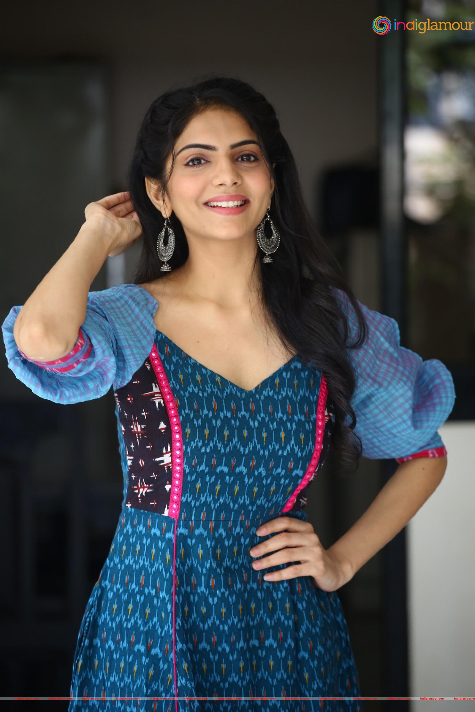 Misha Narang Actress hd photo