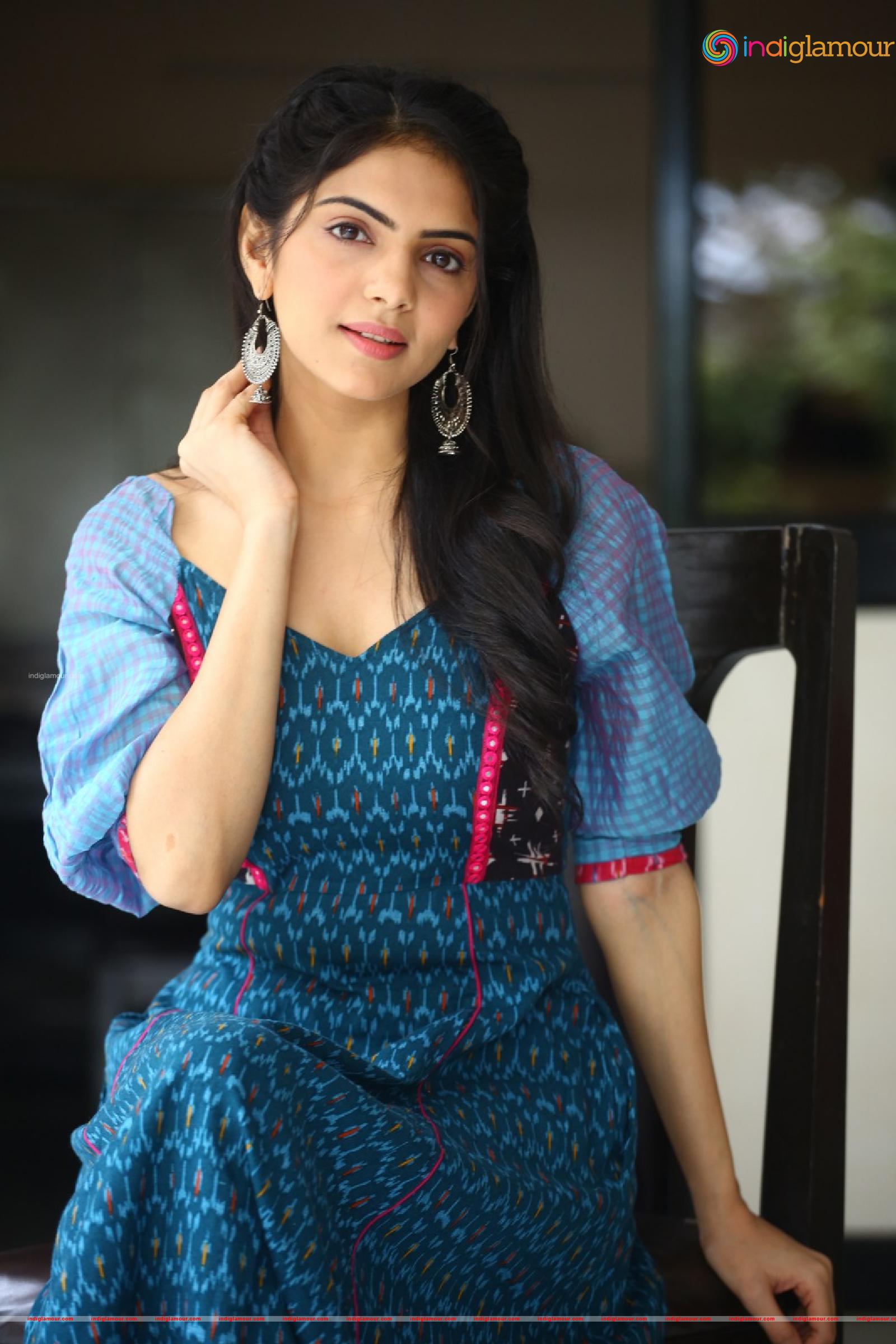 Misha Narang Actress hd photo