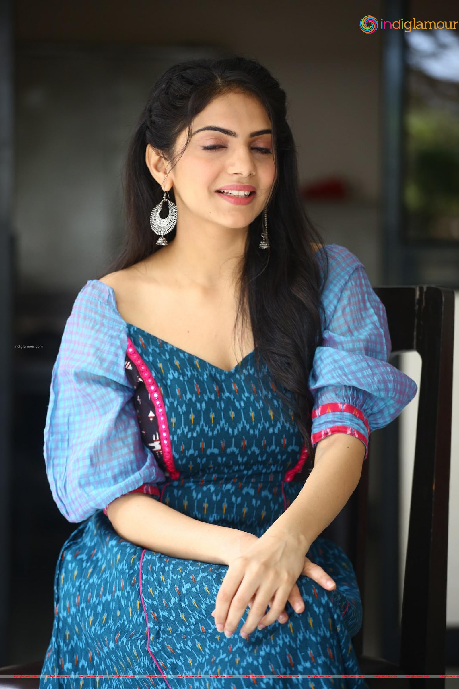 Misha Narang Actress hd photo