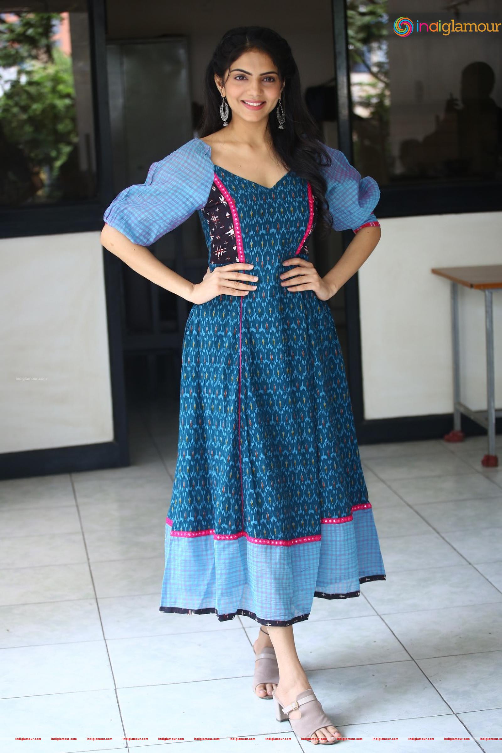 Misha Narang Actress hd photo