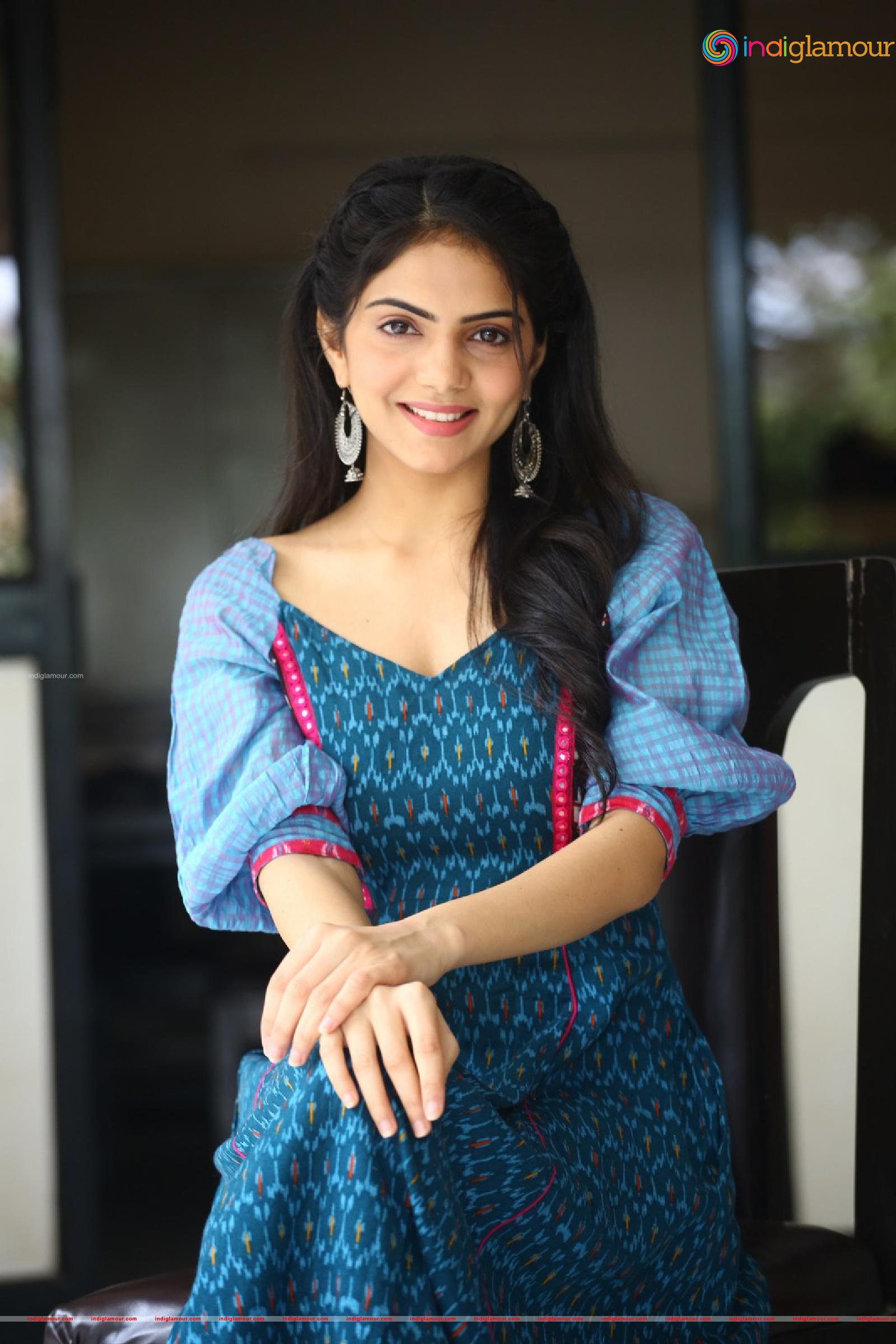 Misha Narang Actress hd photo