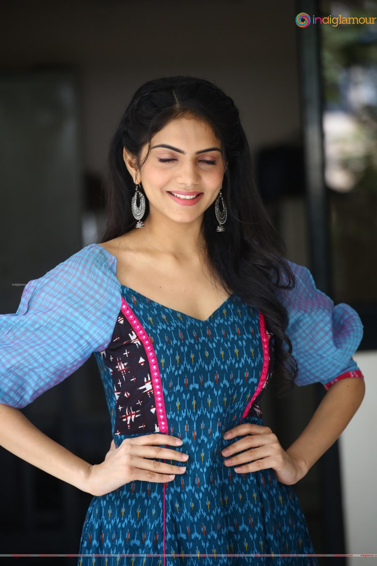 Misha Narang Actress hd photo