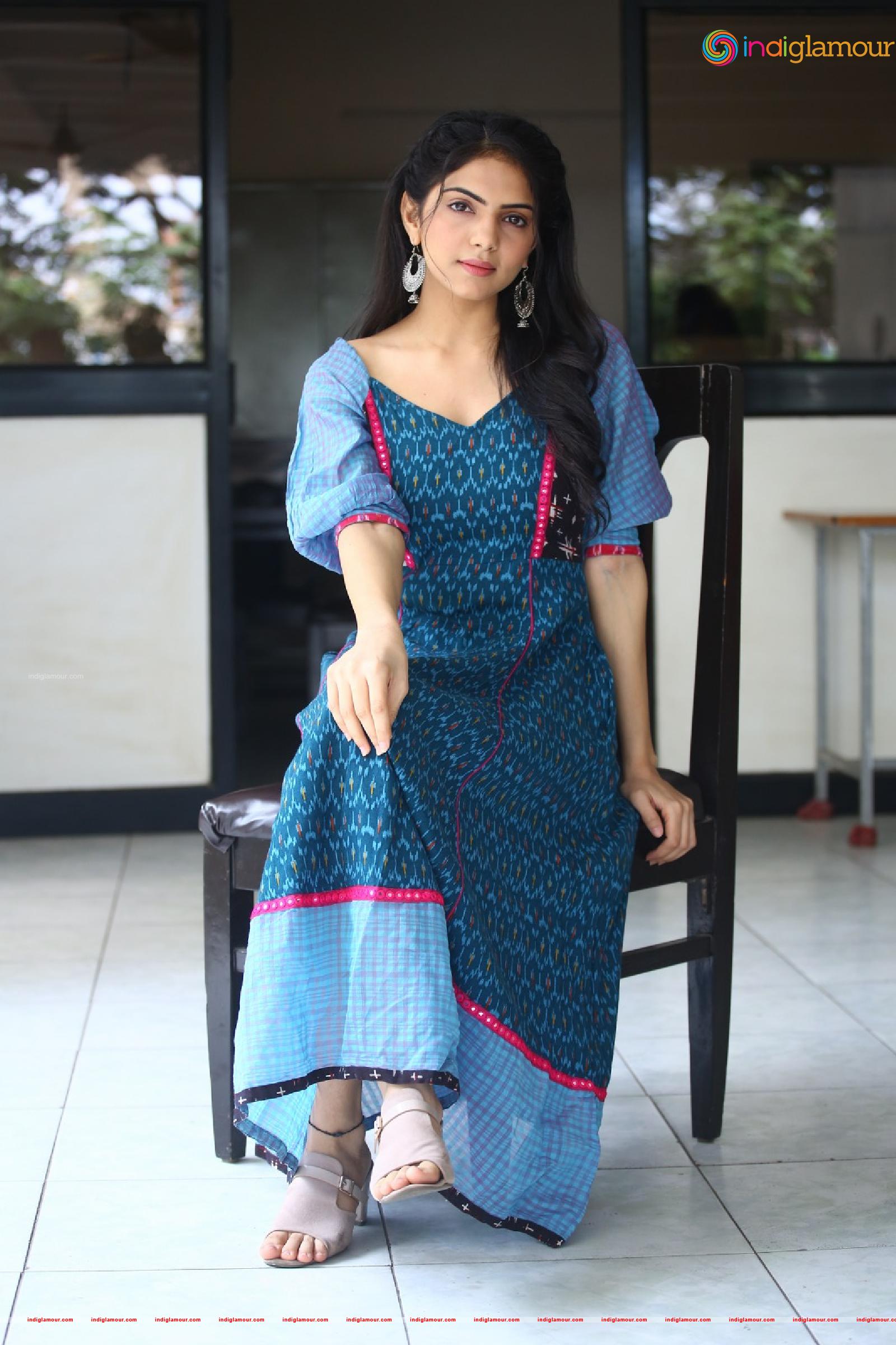Misha Narang Actress hd photo