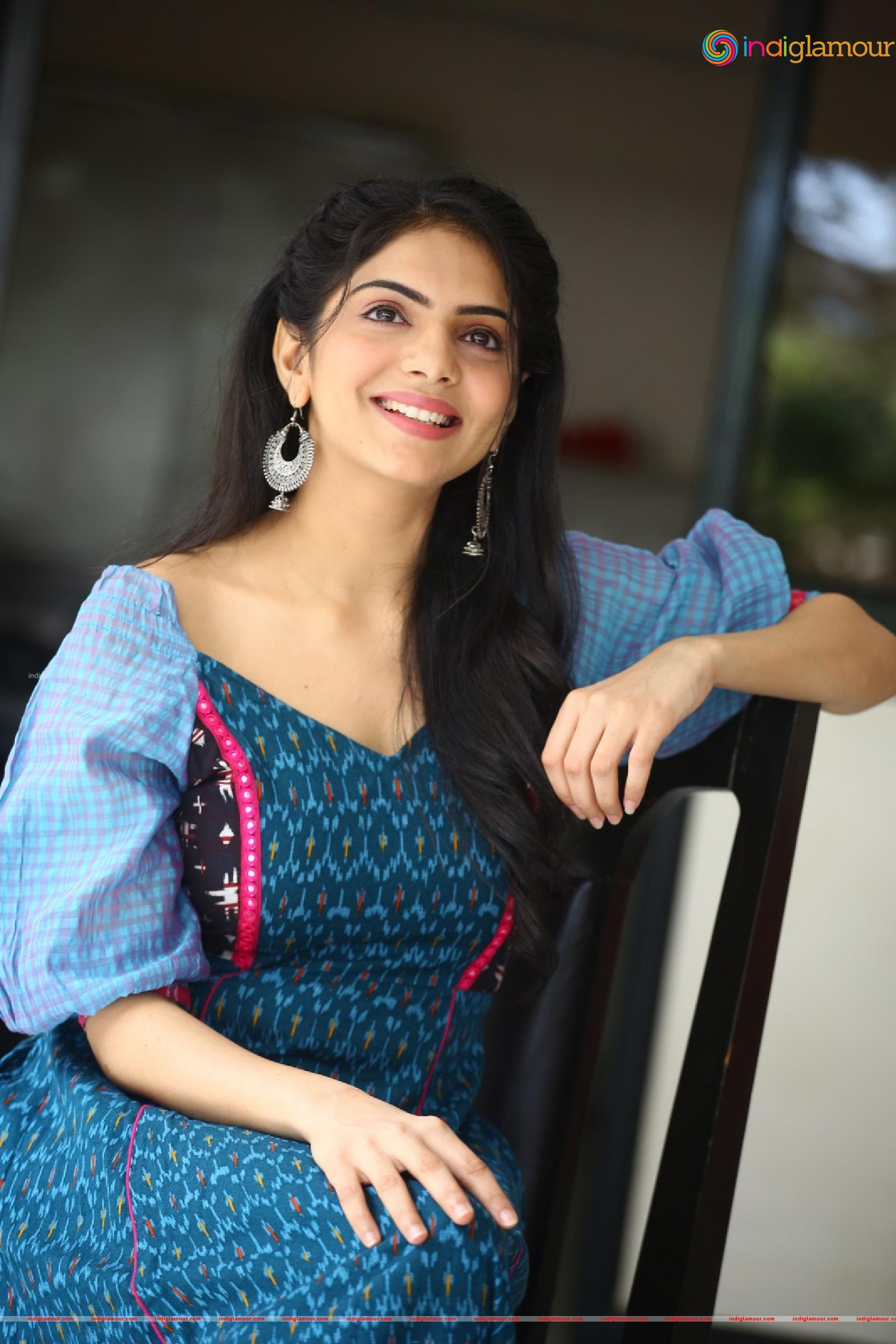 Misha Narang Actress hd photo