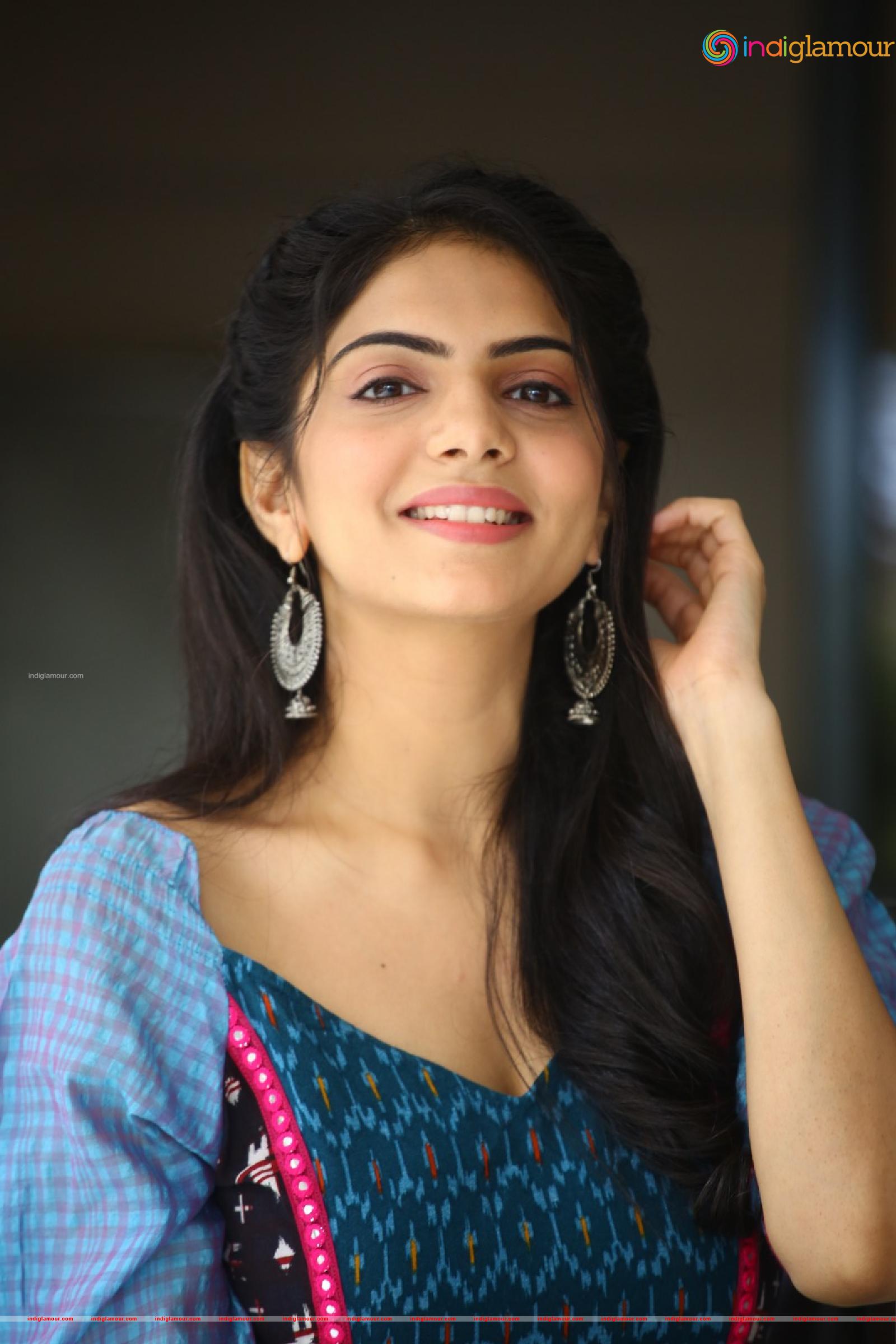 Misha Narang Actress hd photo