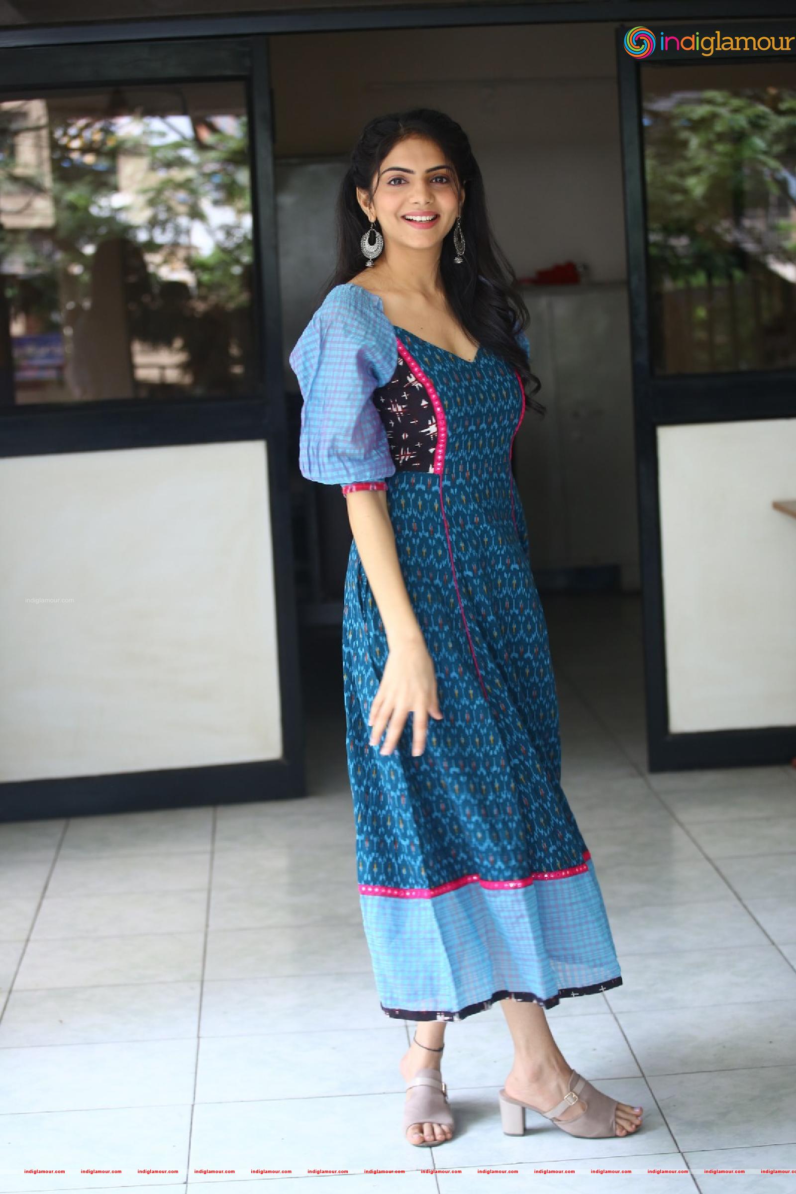 Misha Narang Actress hd photo