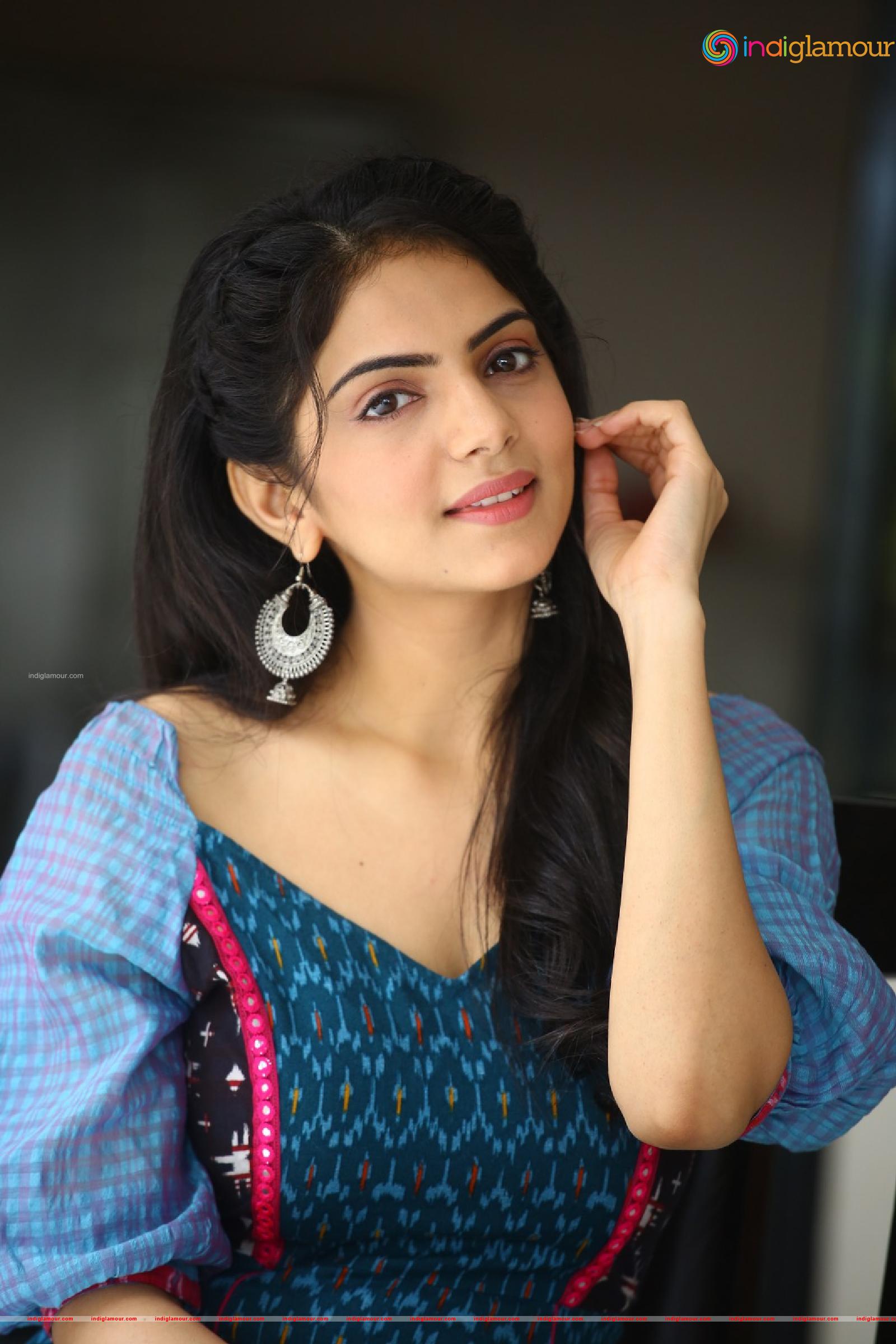 Misha Narang Actress hd photo