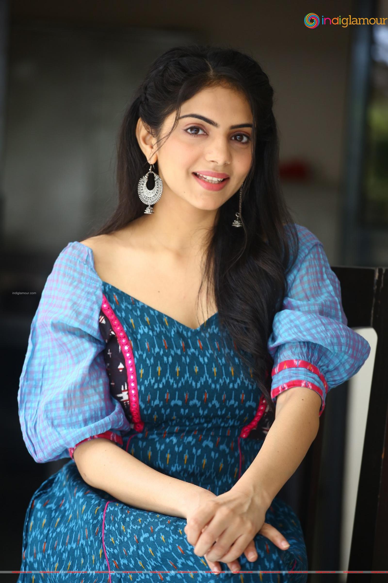 Misha Narang Actress hd photo