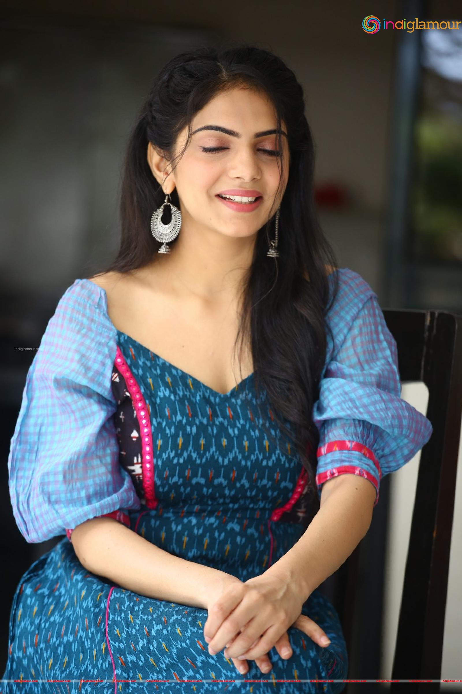 Misha Narang Actress hd photo