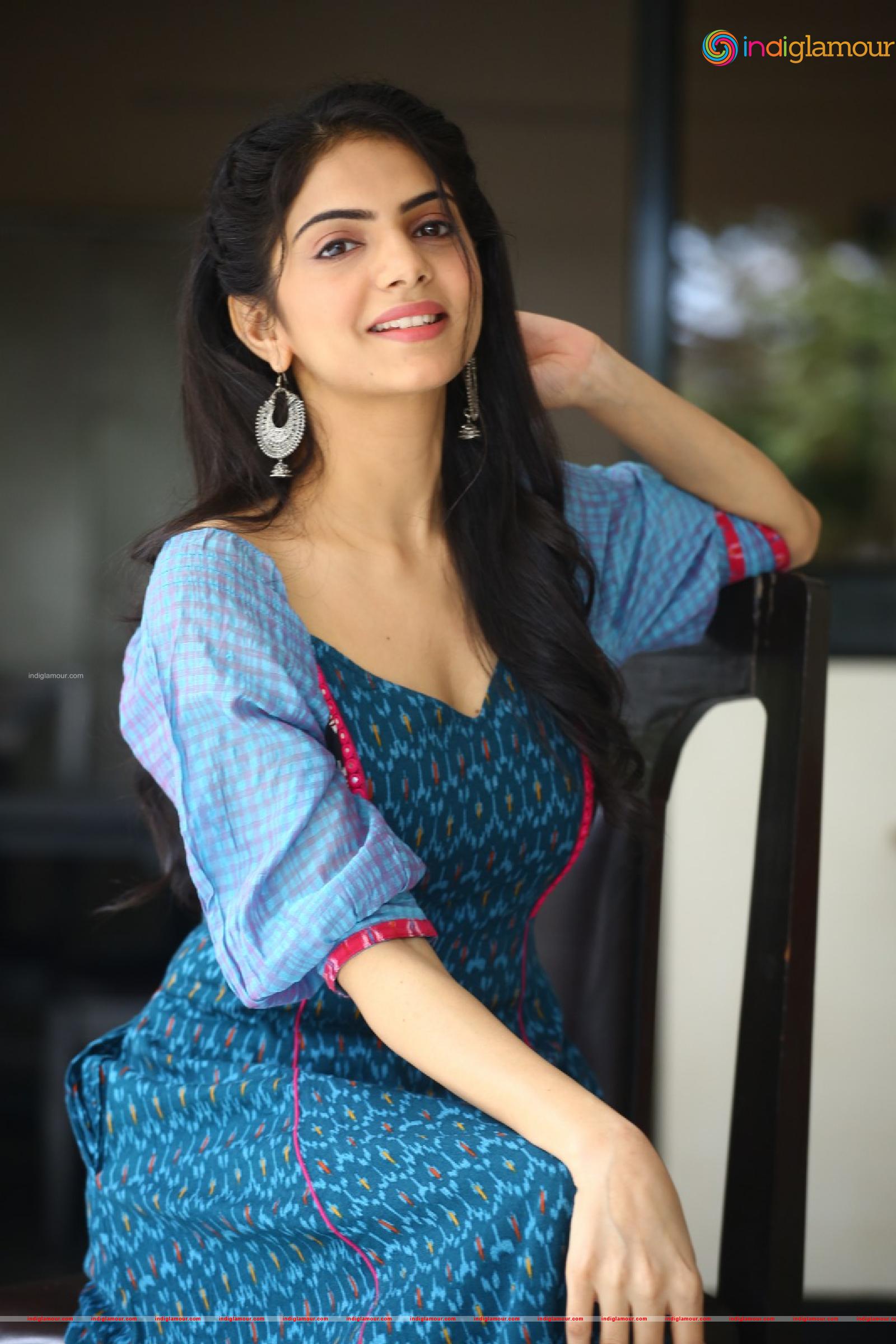 Misha Narang Actress hd photo