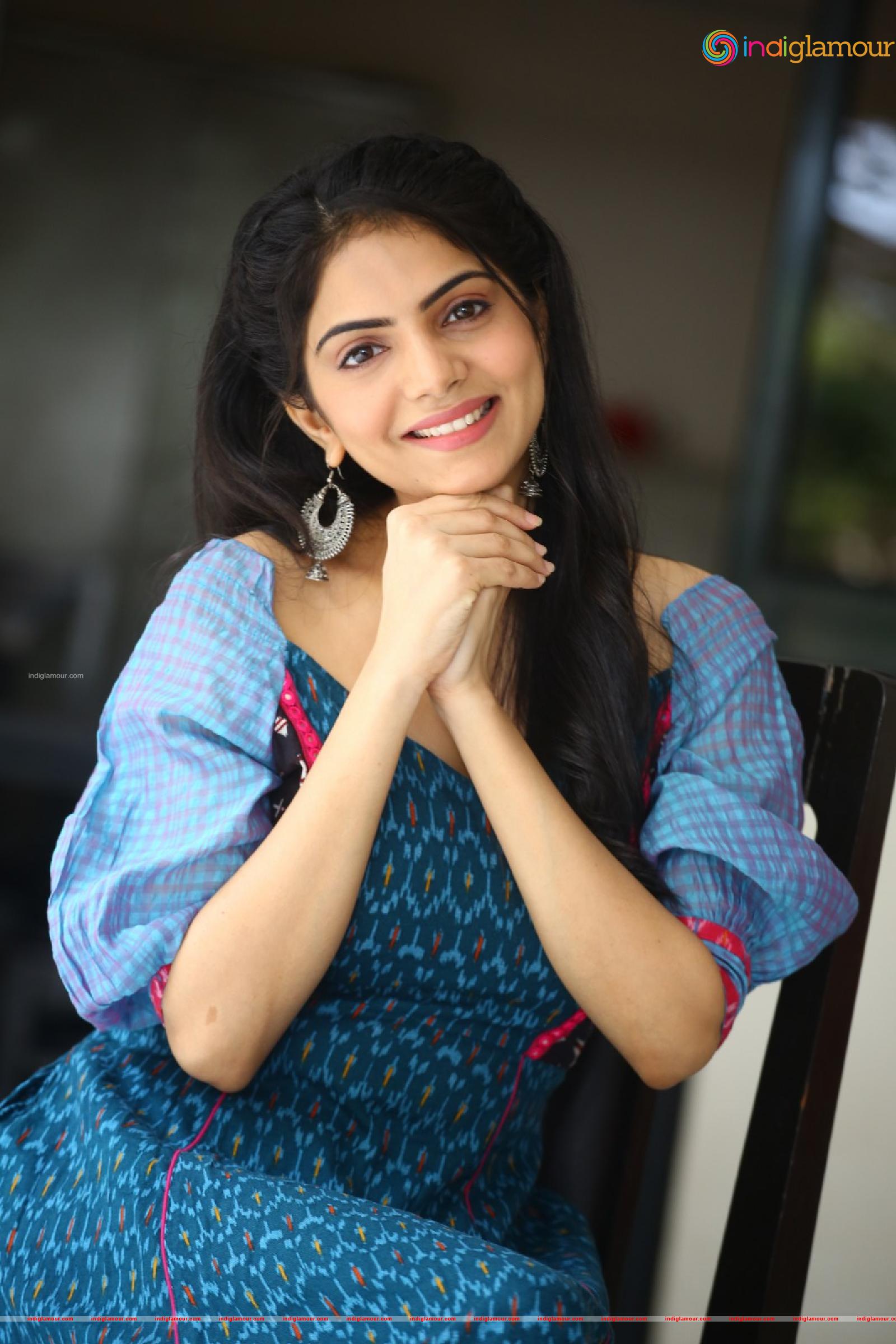 Misha Narang Actress hd photo