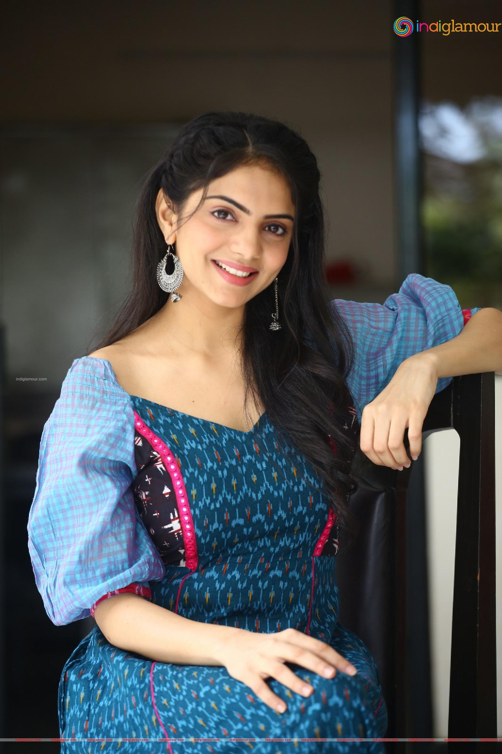Misha Narang Actress hd photo
