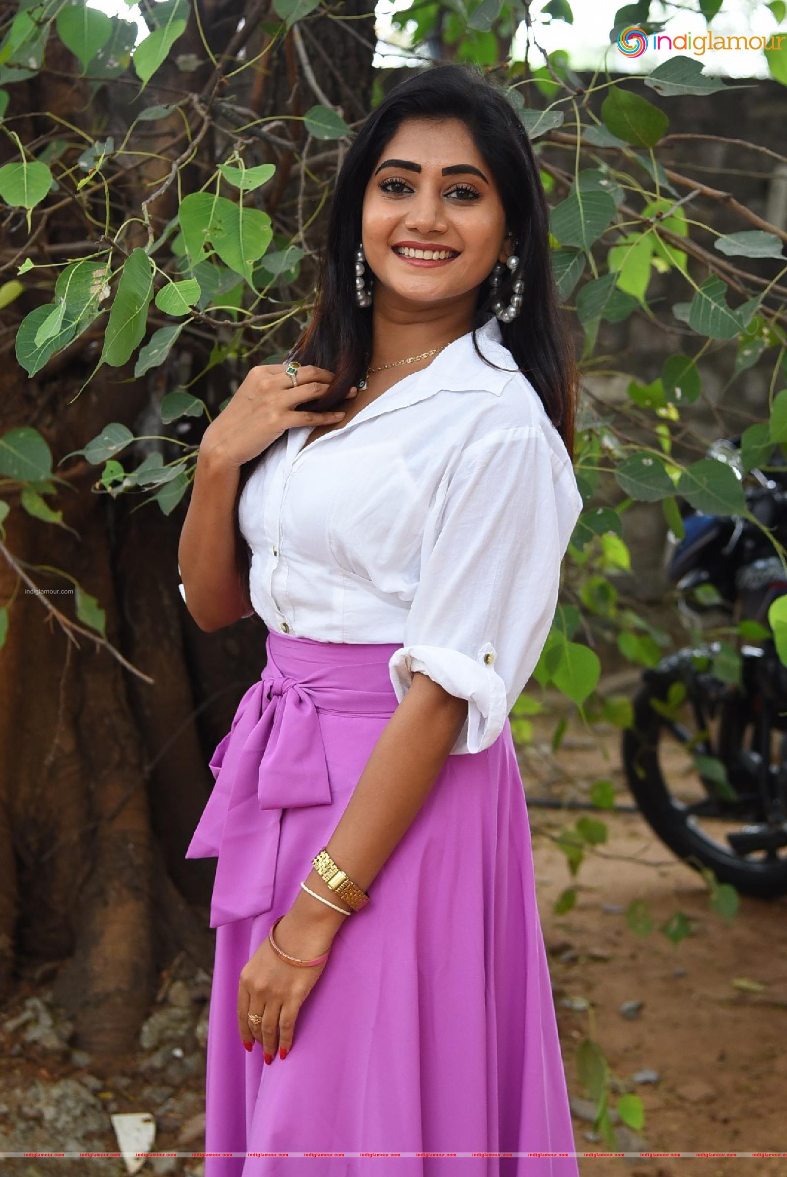 Vasanthi Actress hd photo
