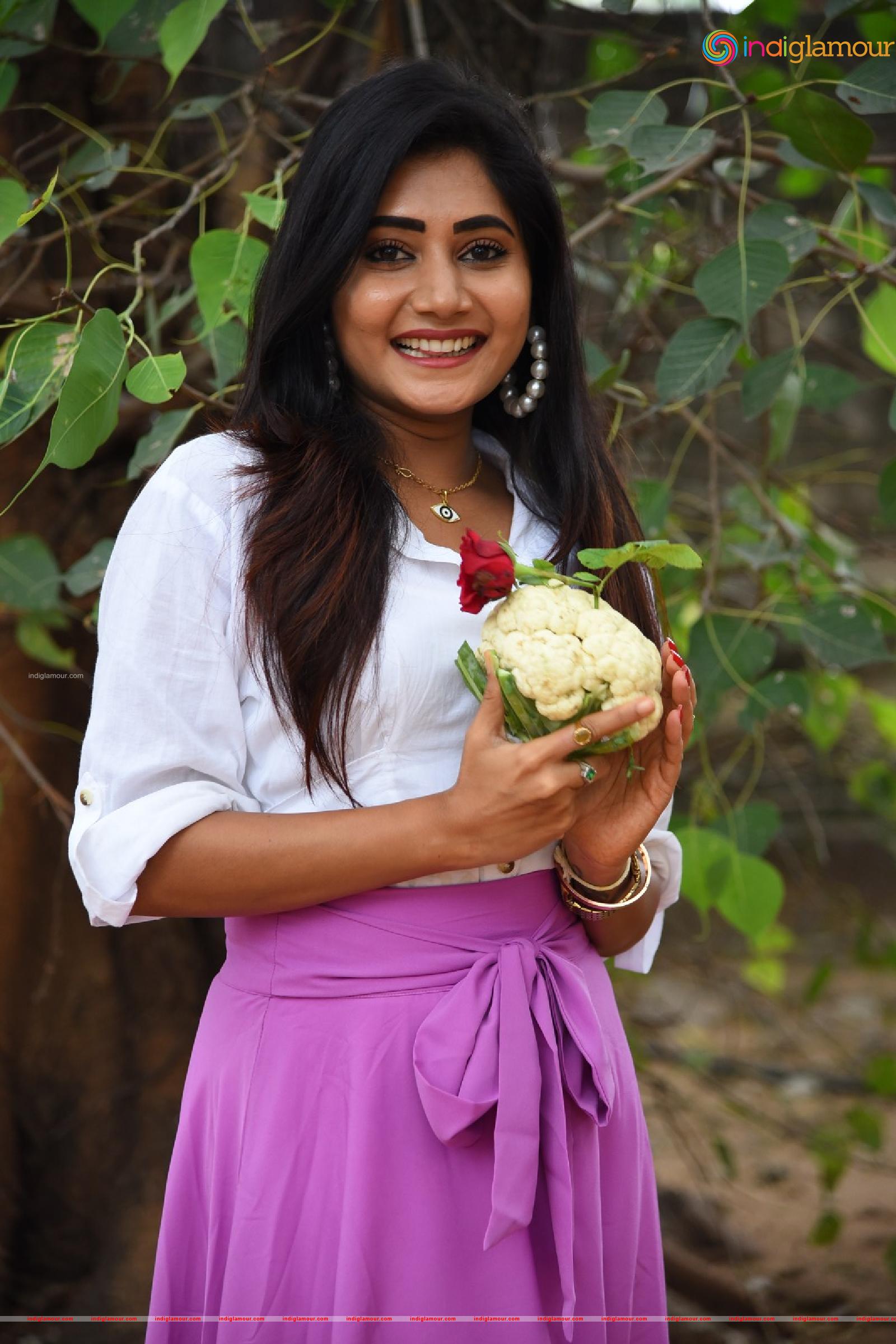 Vasanthi Actress hd photo