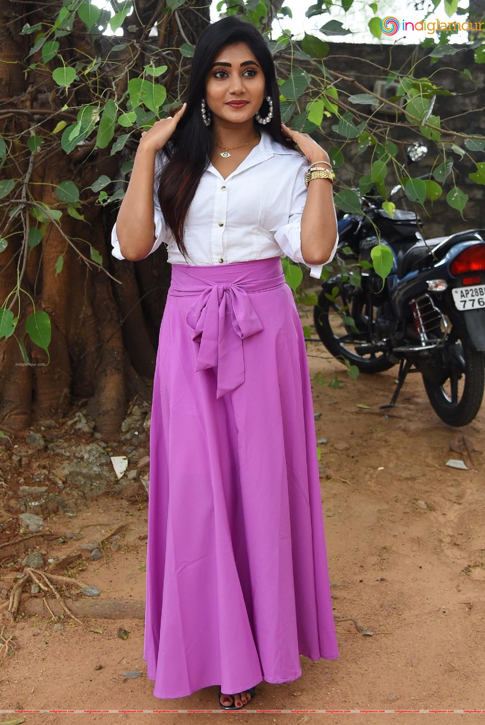 Vasanthi Actress hd photo