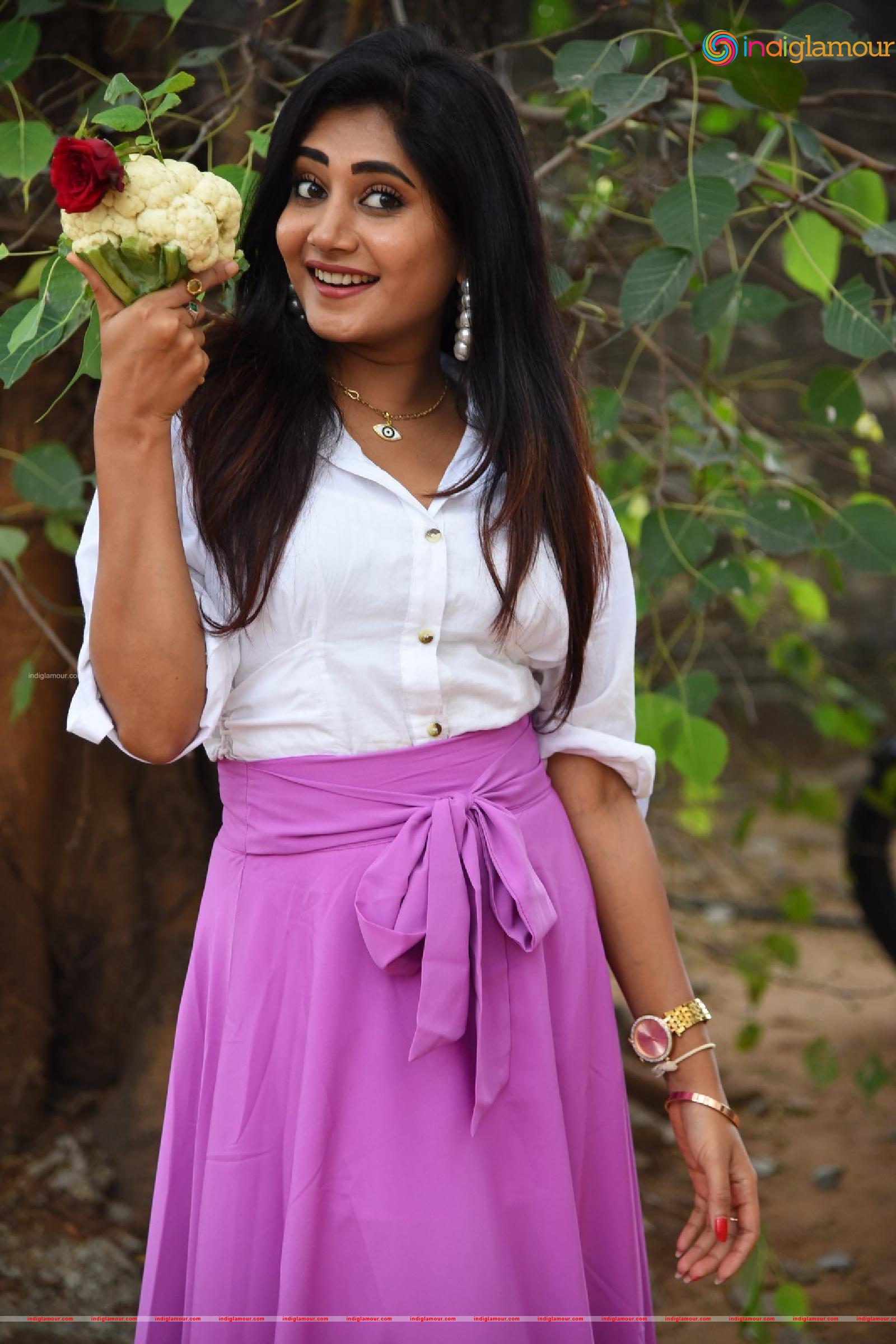 Vasanthi Actress hd photo