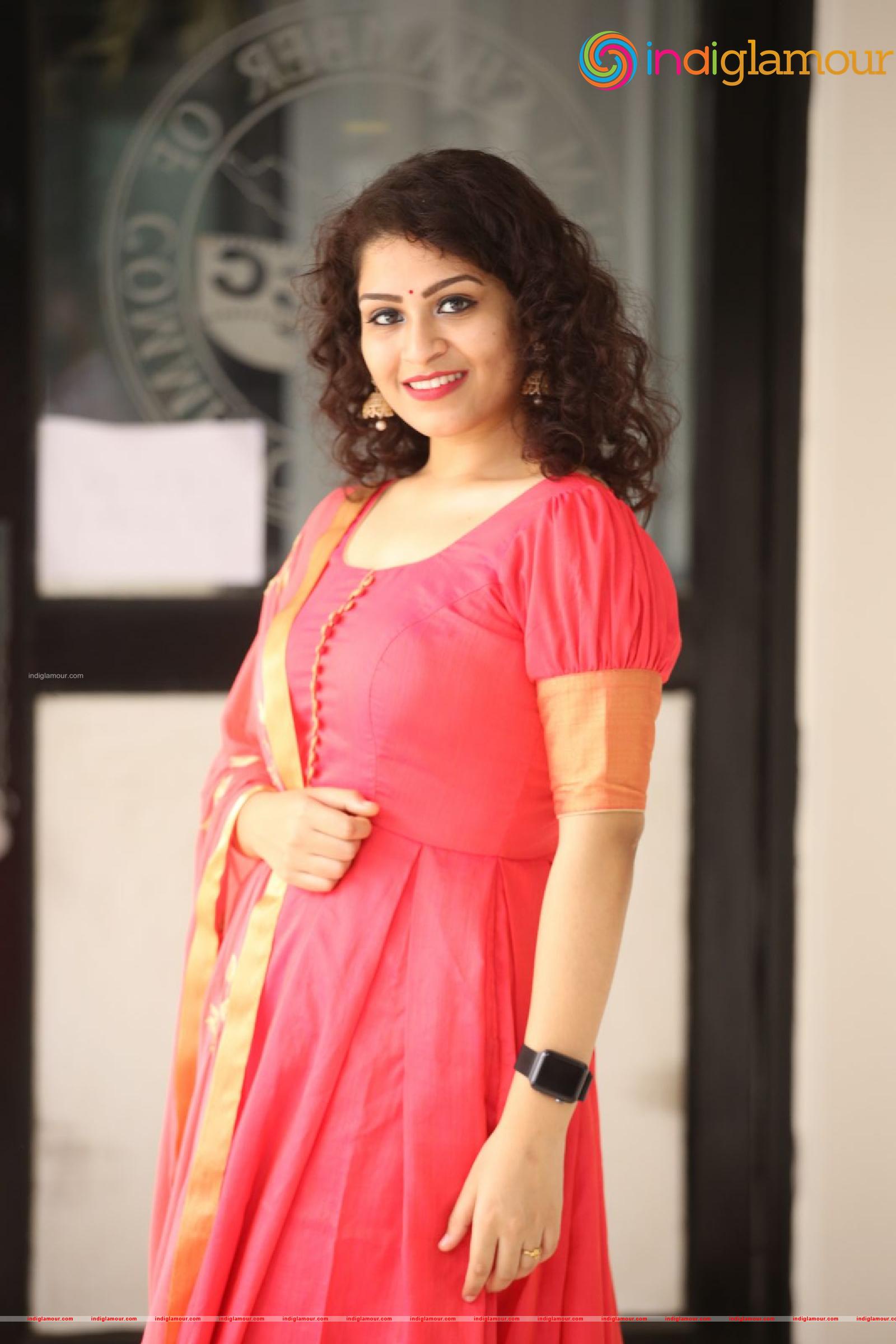 Sai Keerthana Swargam Actress hd photo