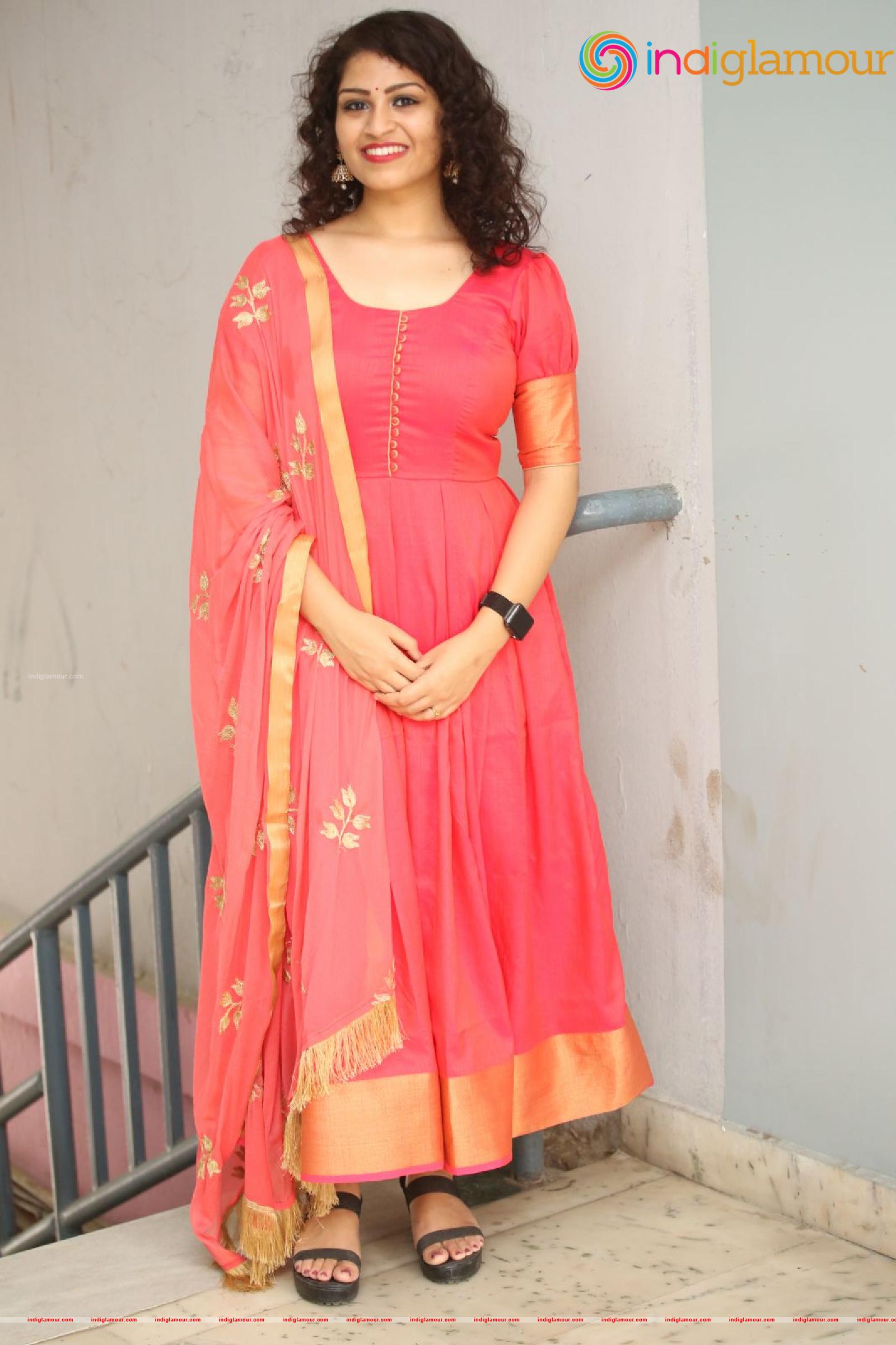 Sai Keerthana Swargam Actress hd photo