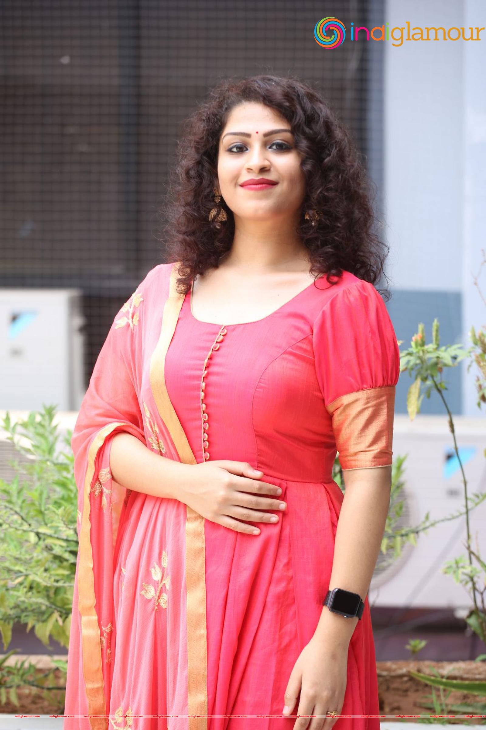 Sai Keerthana Swargam Actress hd photo