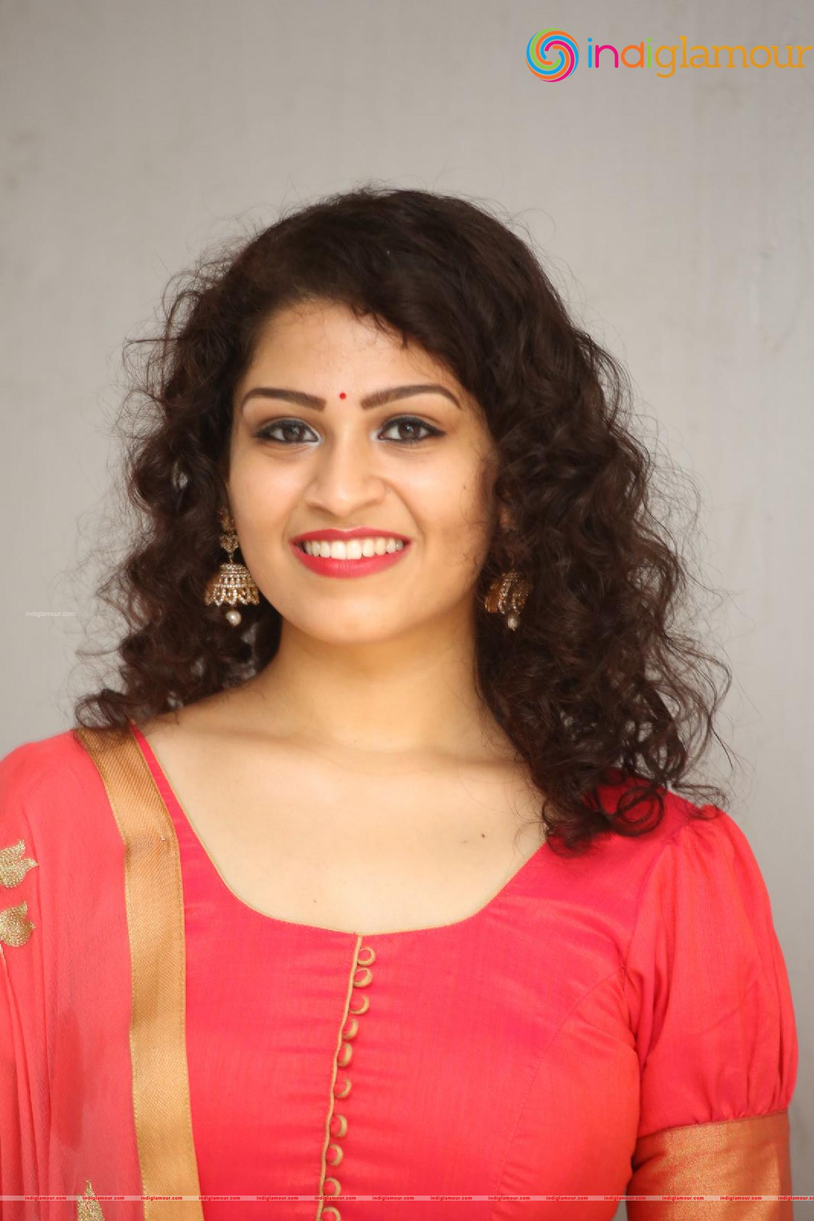 Sai Keerthana Swargam Actress hd photo