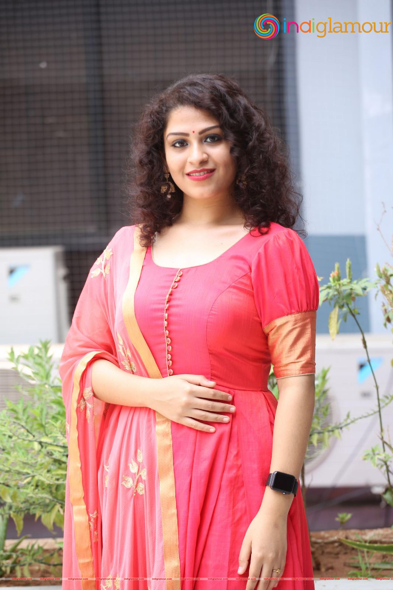 Sai Keerthana Swargam Actress hd photo