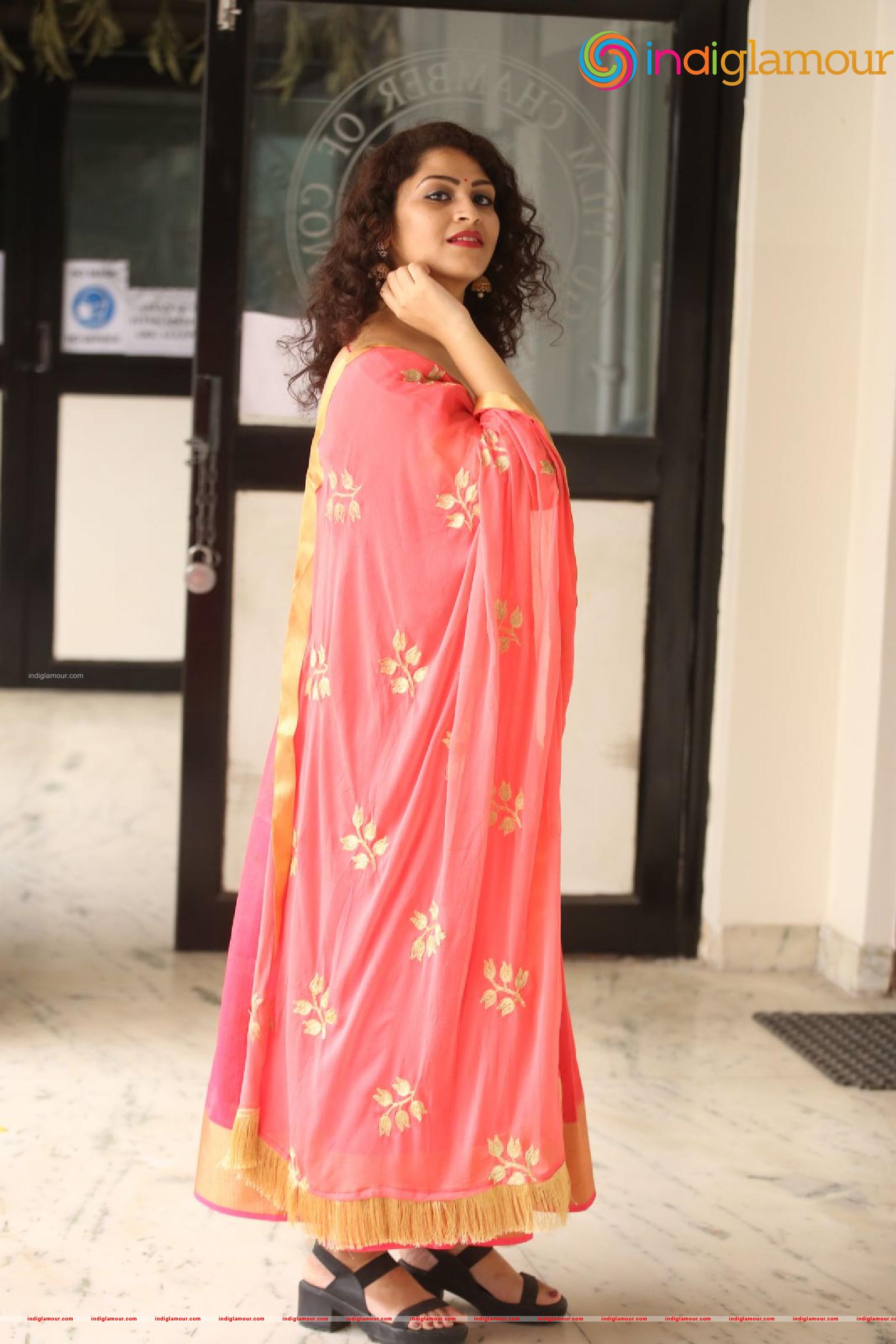 Sai Keerthana Swargam Actress hd photo