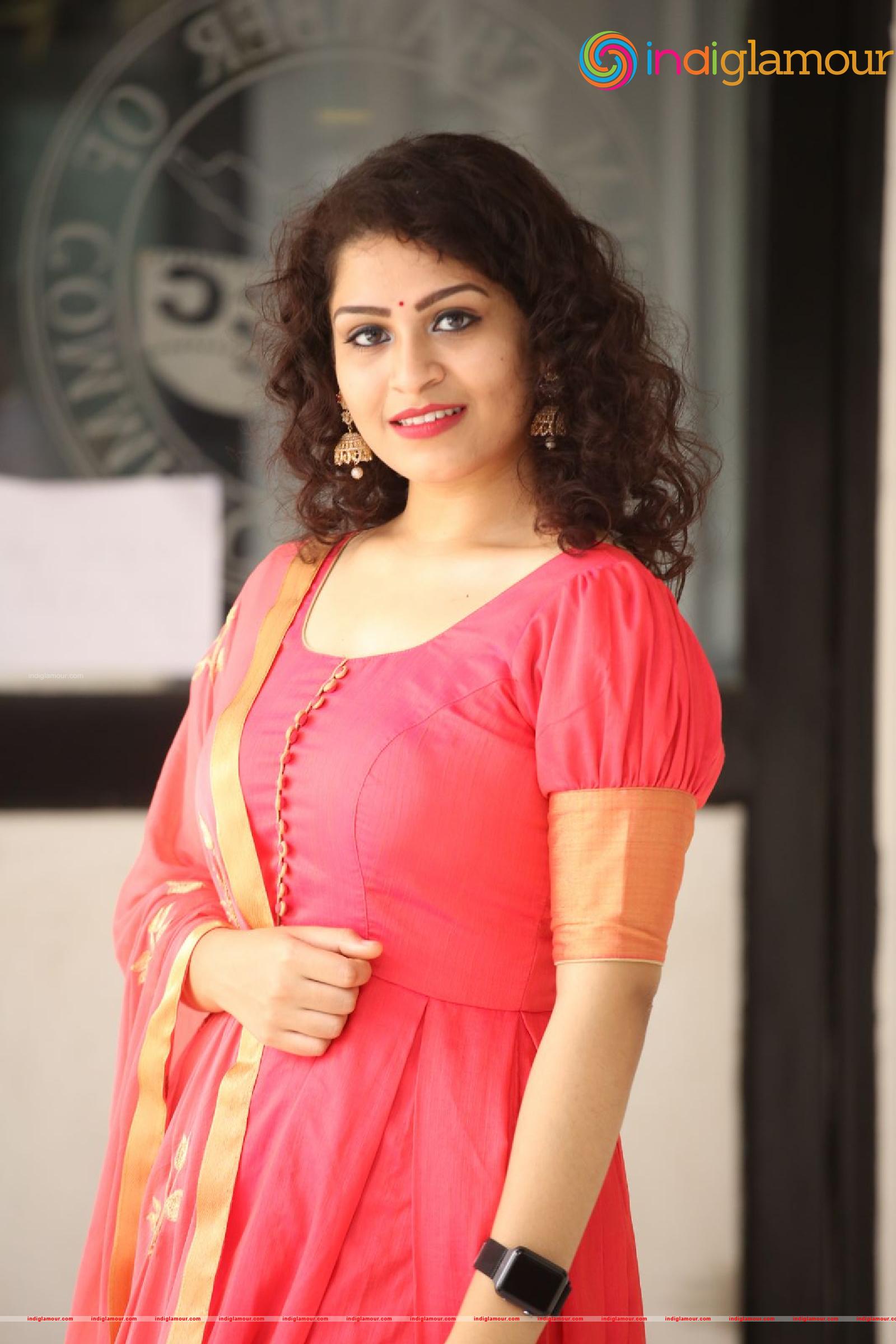 Sai Keerthana Swargam Actress hd photo