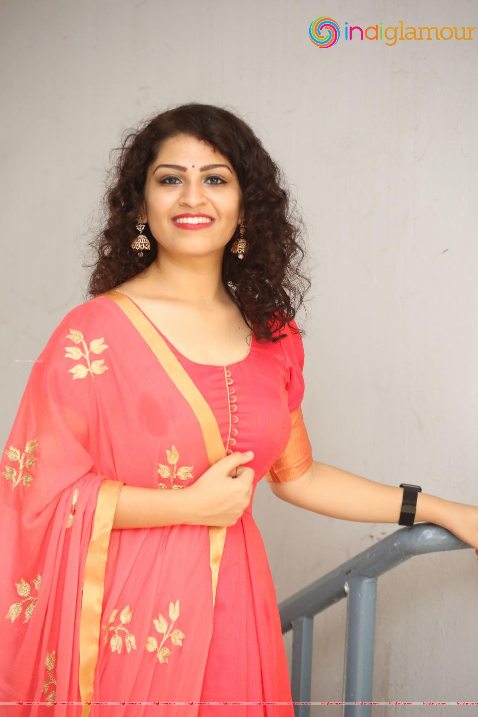 Sai Keerthana Swargam Actress hd photo