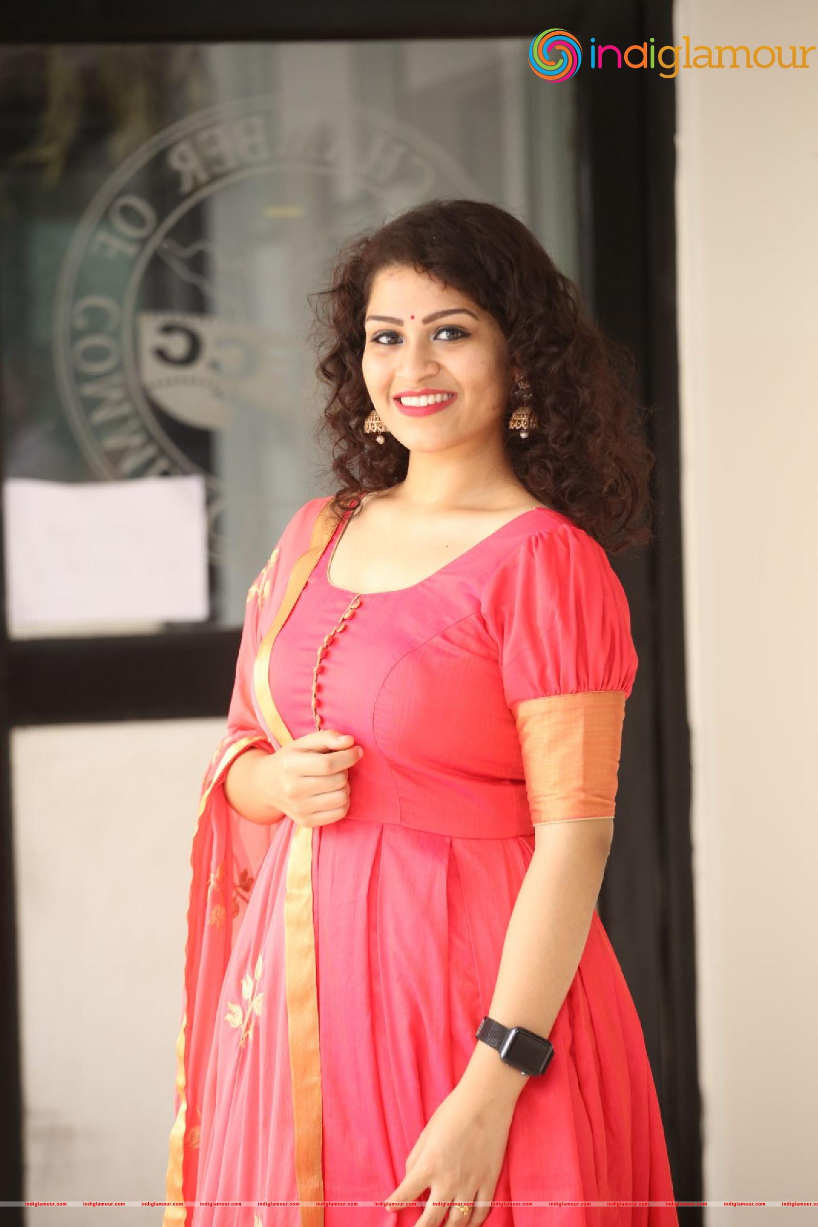 Sai Keerthana Swargam Actress hd photo