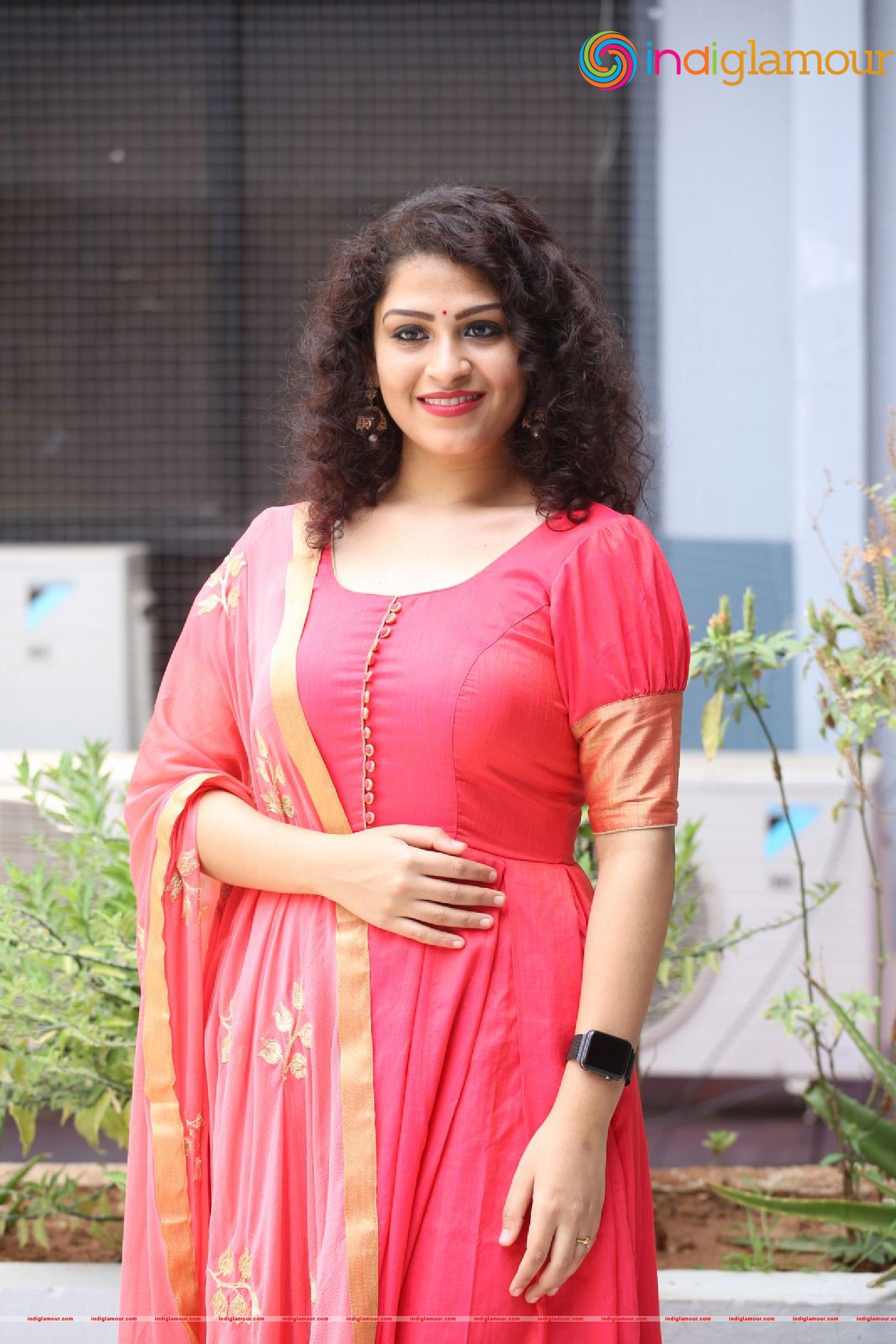 Sai Keerthana Swargam Actress hd photo