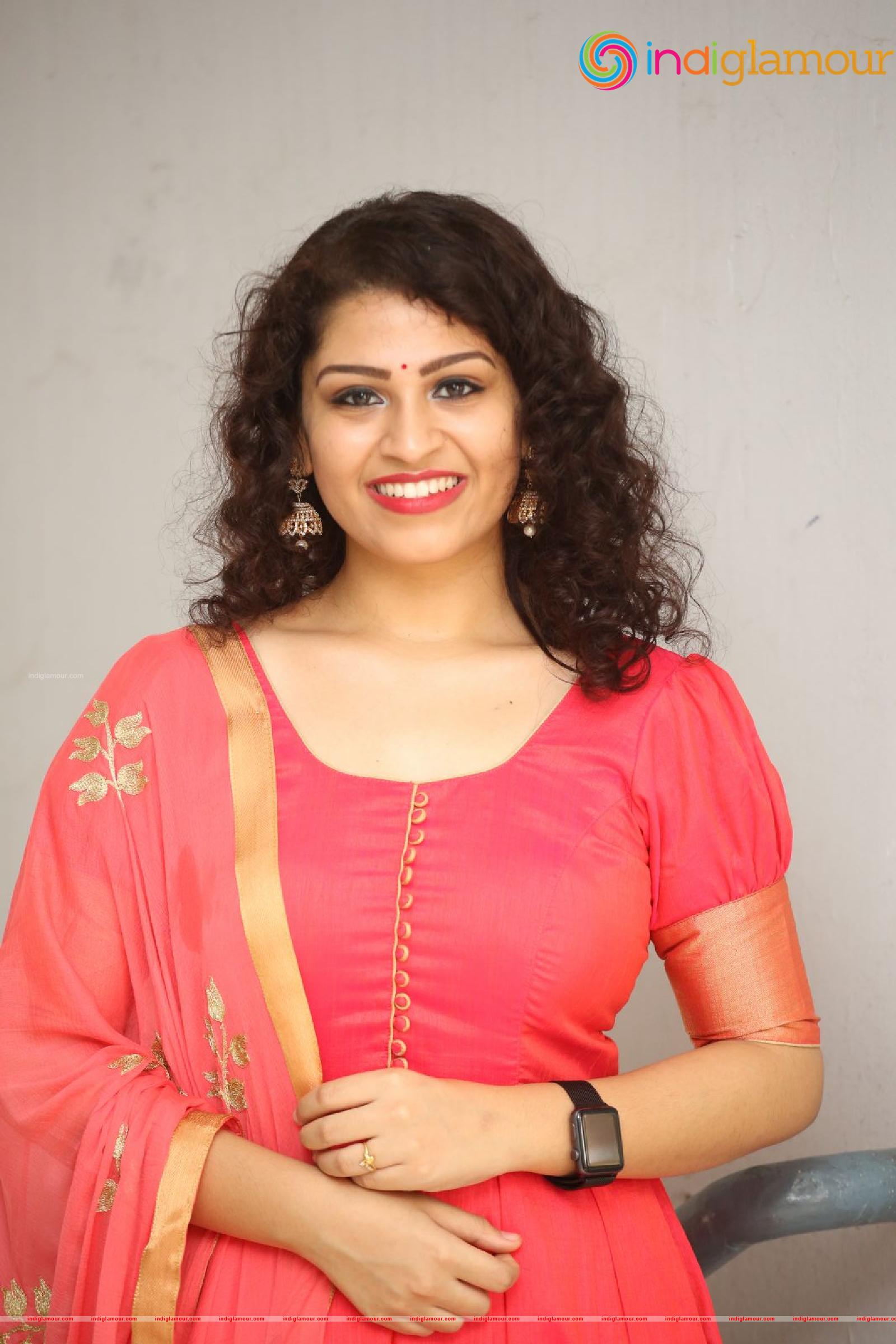Sai Keerthana Swargam Actress hd photo