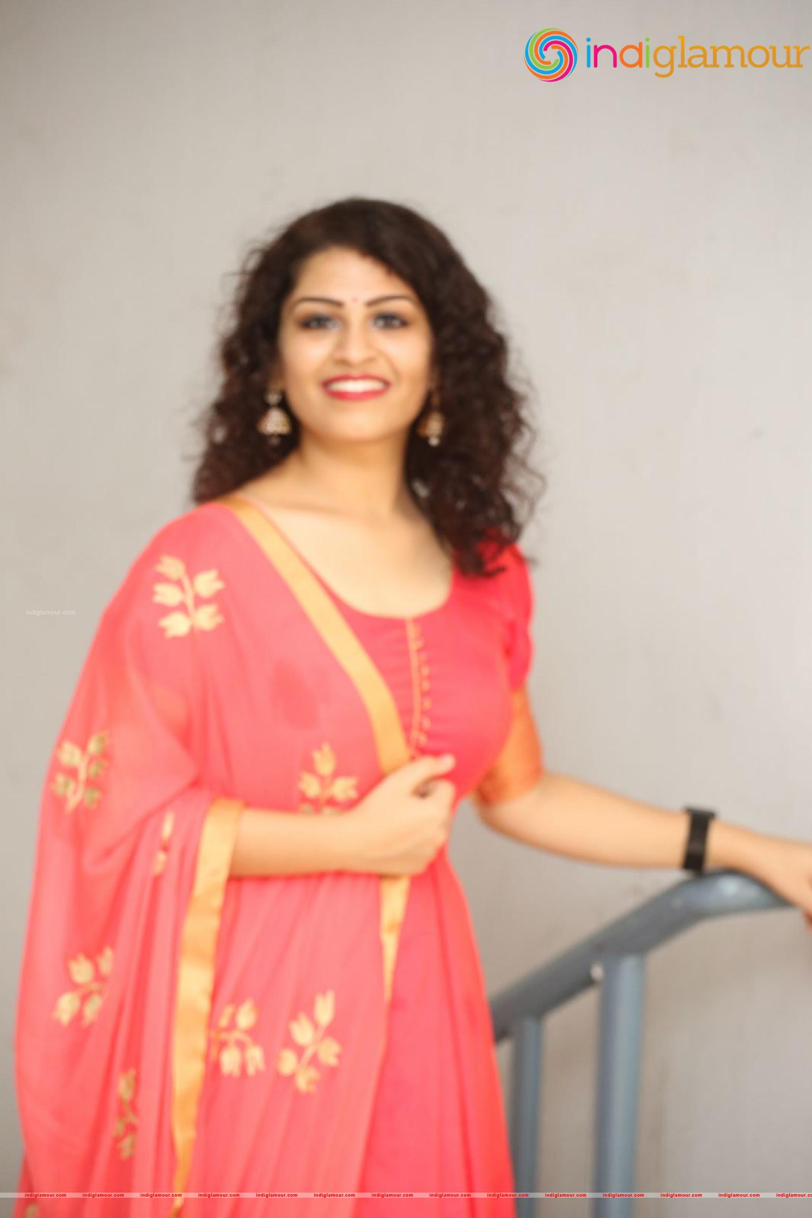 Sai Keerthana Swargam Actress hd photo