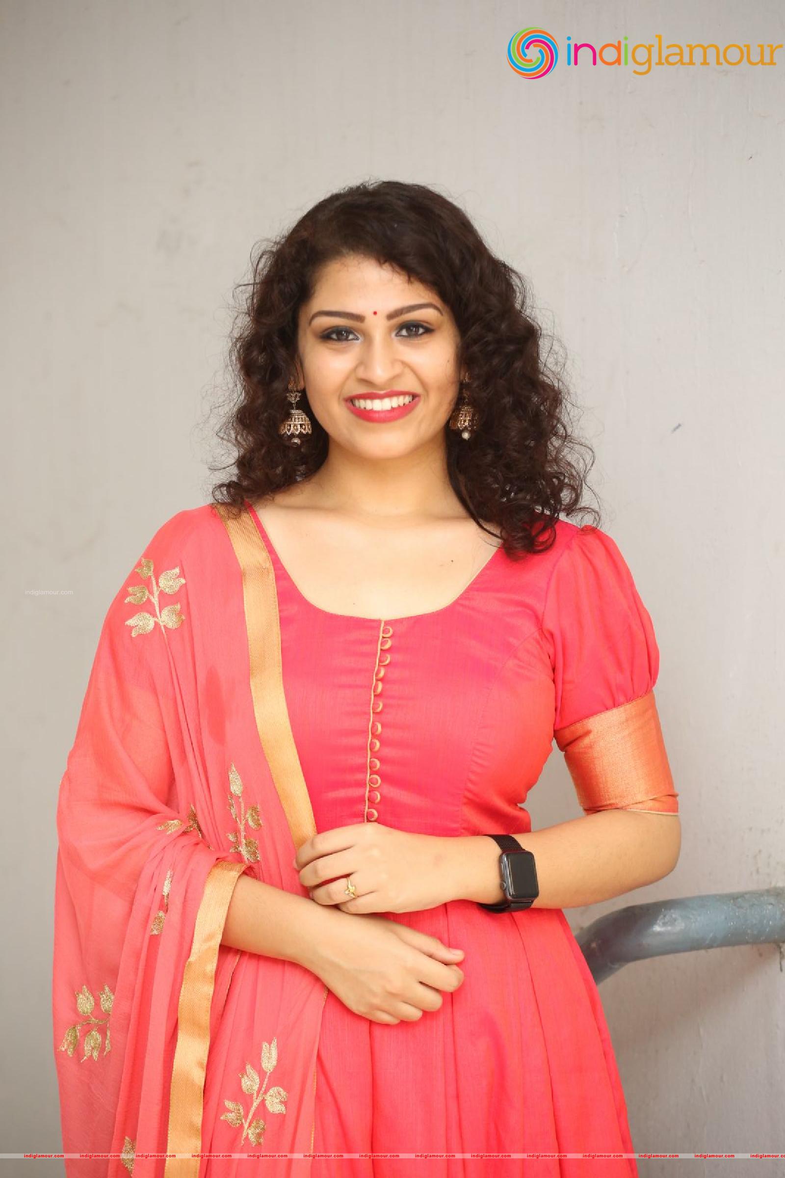 Sai Keerthana Swargam Actress hd photo