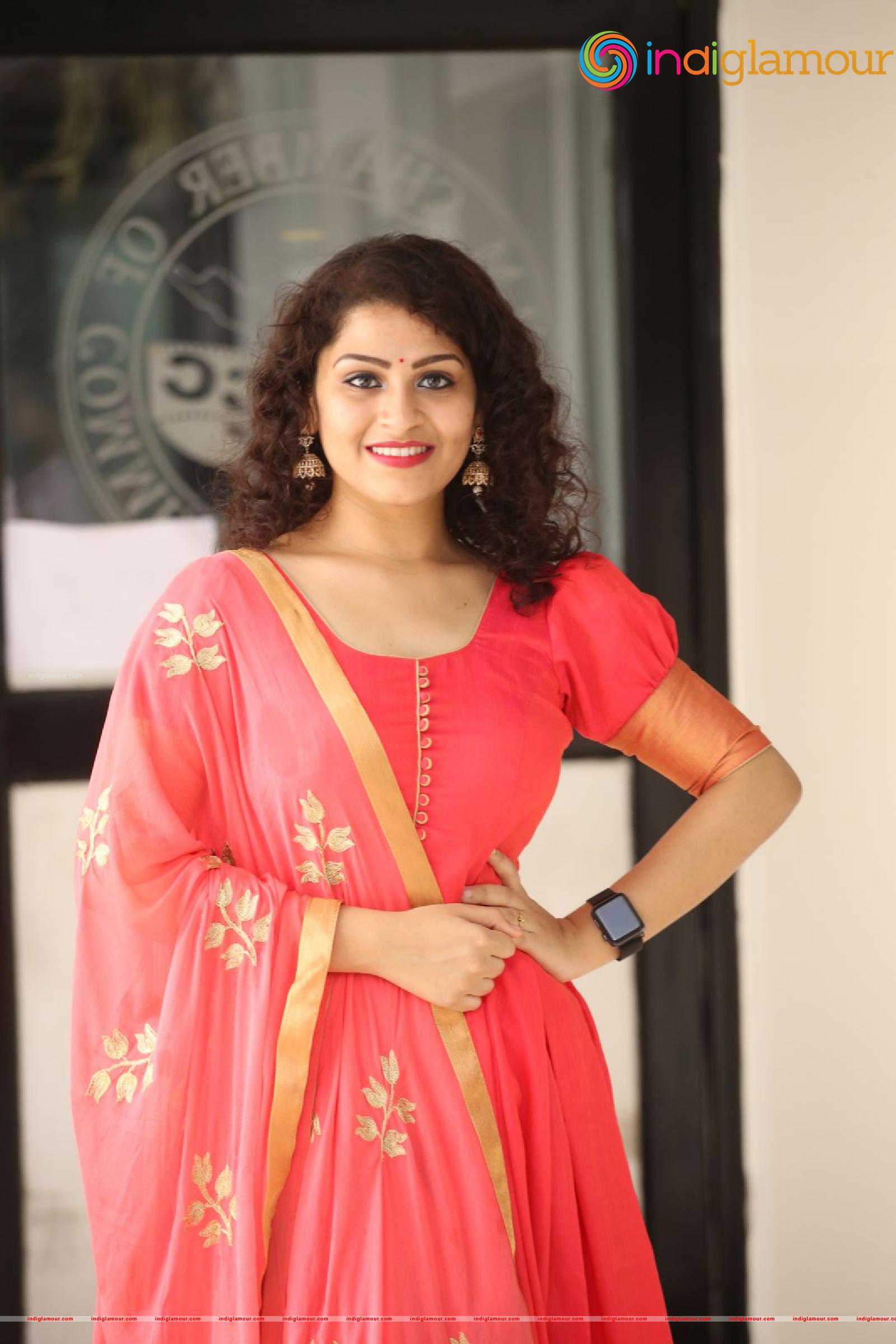 Sai Keerthana Swargam Actress hd photo