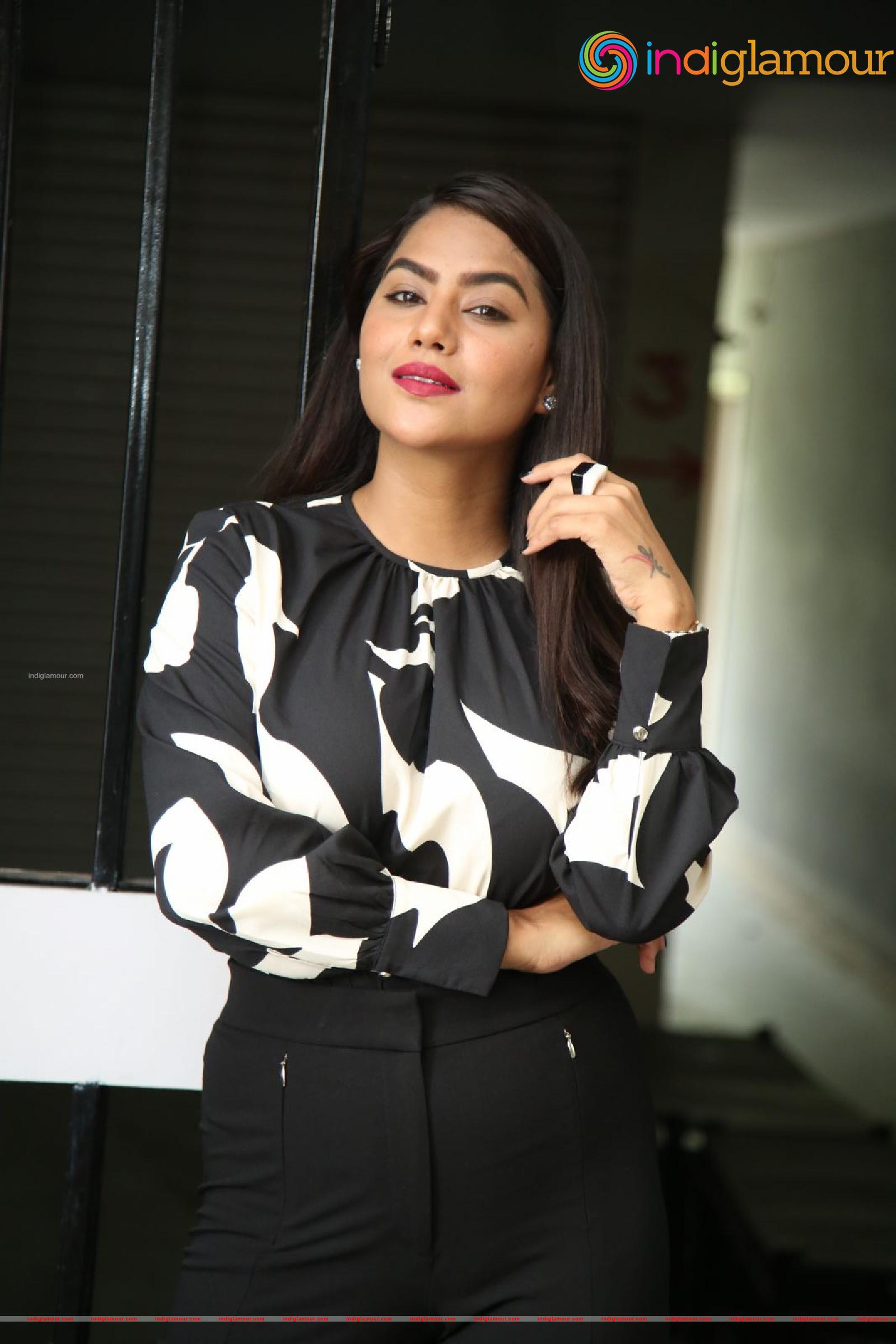 Tanya Desai Actress hd photo