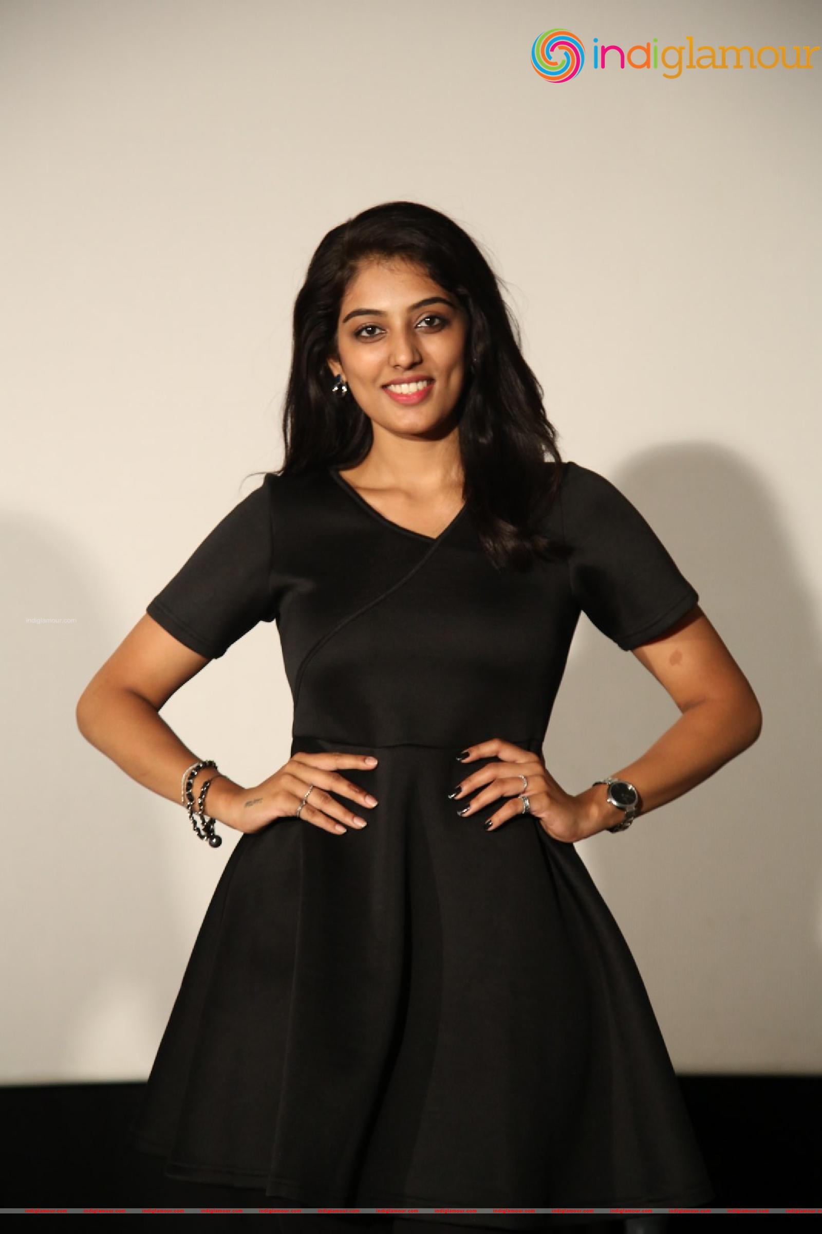 Yasvika Nishkala Actress hd photo