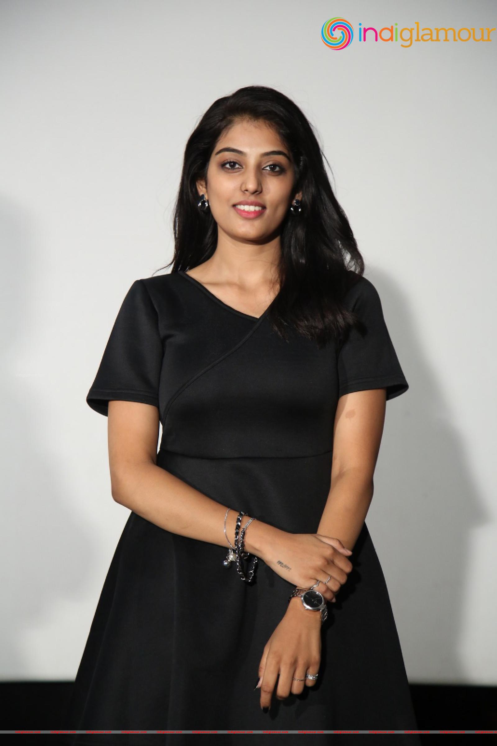 Yasvika Nishkala Actress hd photo